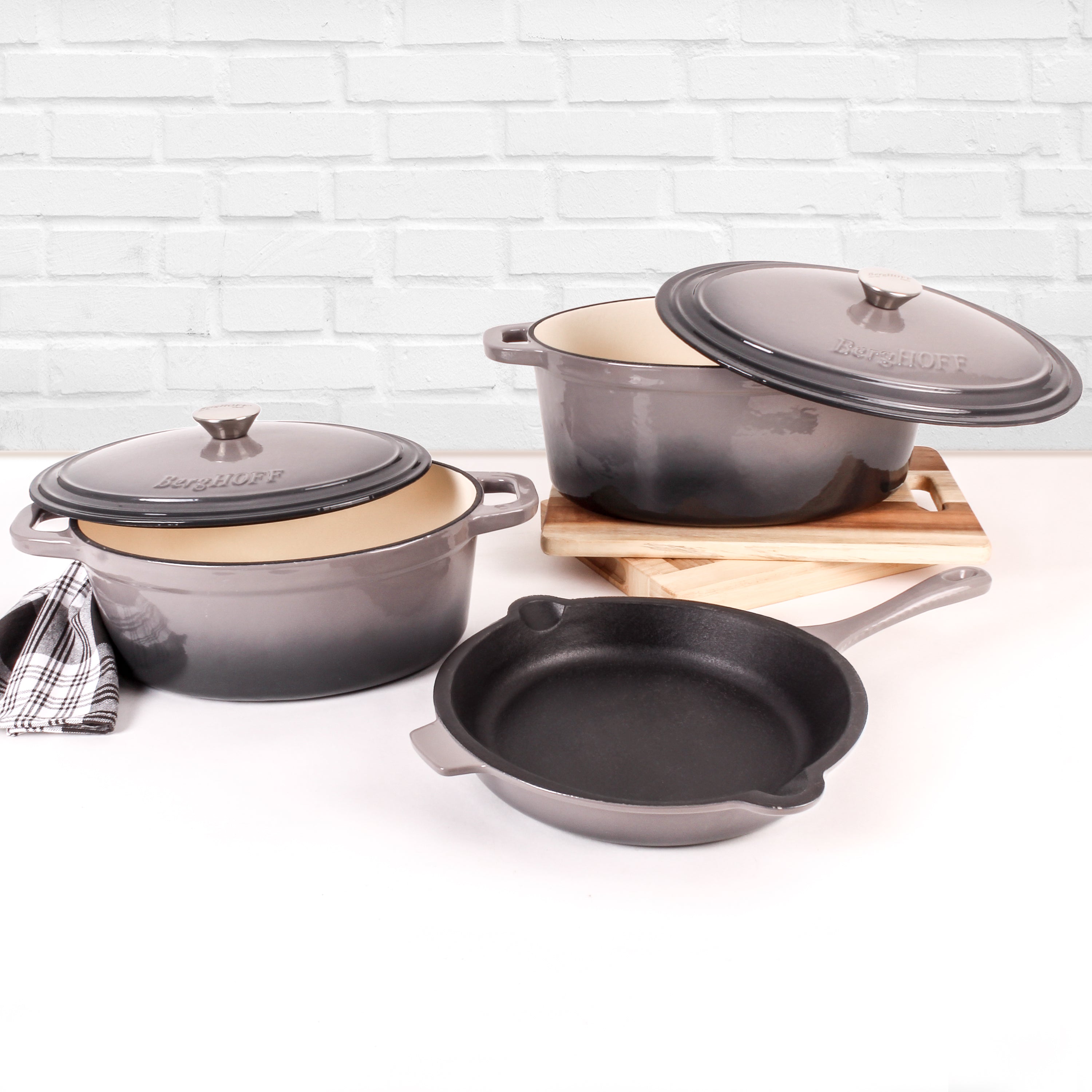 BergHOFF Neo 5-Piece Cast Iron Dutch Oven Set with 10-Inch Fry Pan, 5qt & 8qt Oval Oven - Perfect for Braising, Roasting, and Slow Cooking at Home or Camping