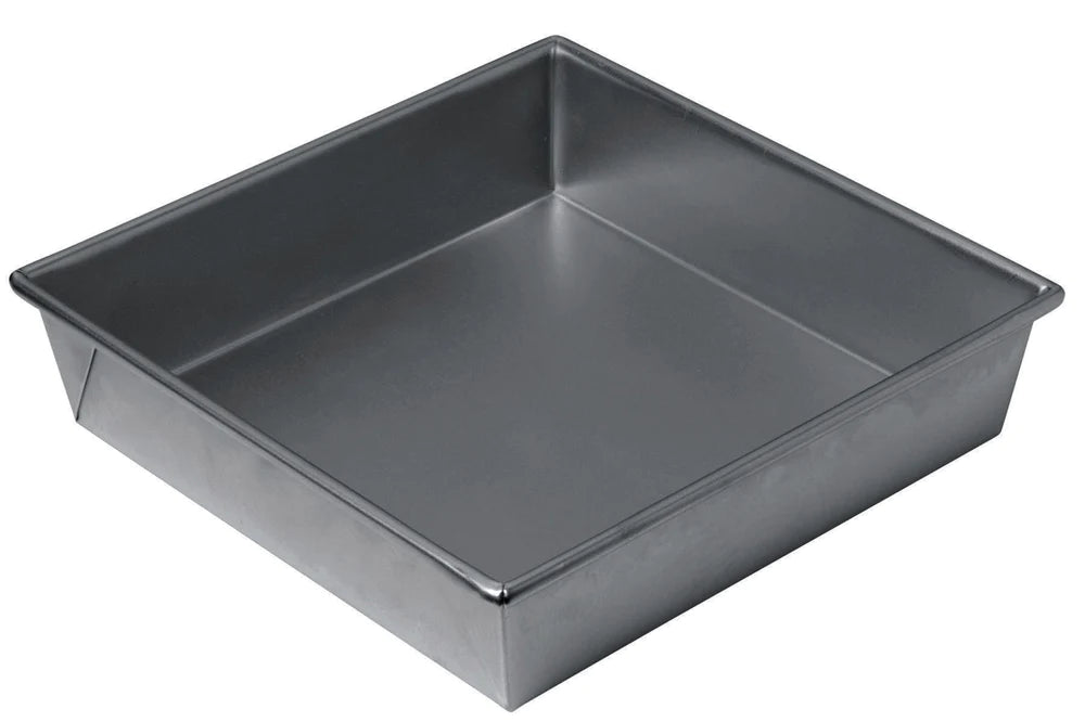 Chicago Metallic Professional 9-Inch Square Cake Pan - Heavy Duty Non-Stick Baking Pan for Brownies, Bars & Sheet Cakes - Perfect for Home Bakers & Professional Chefs - Great for Birthday Parties, Holidays & Baking Gifts
