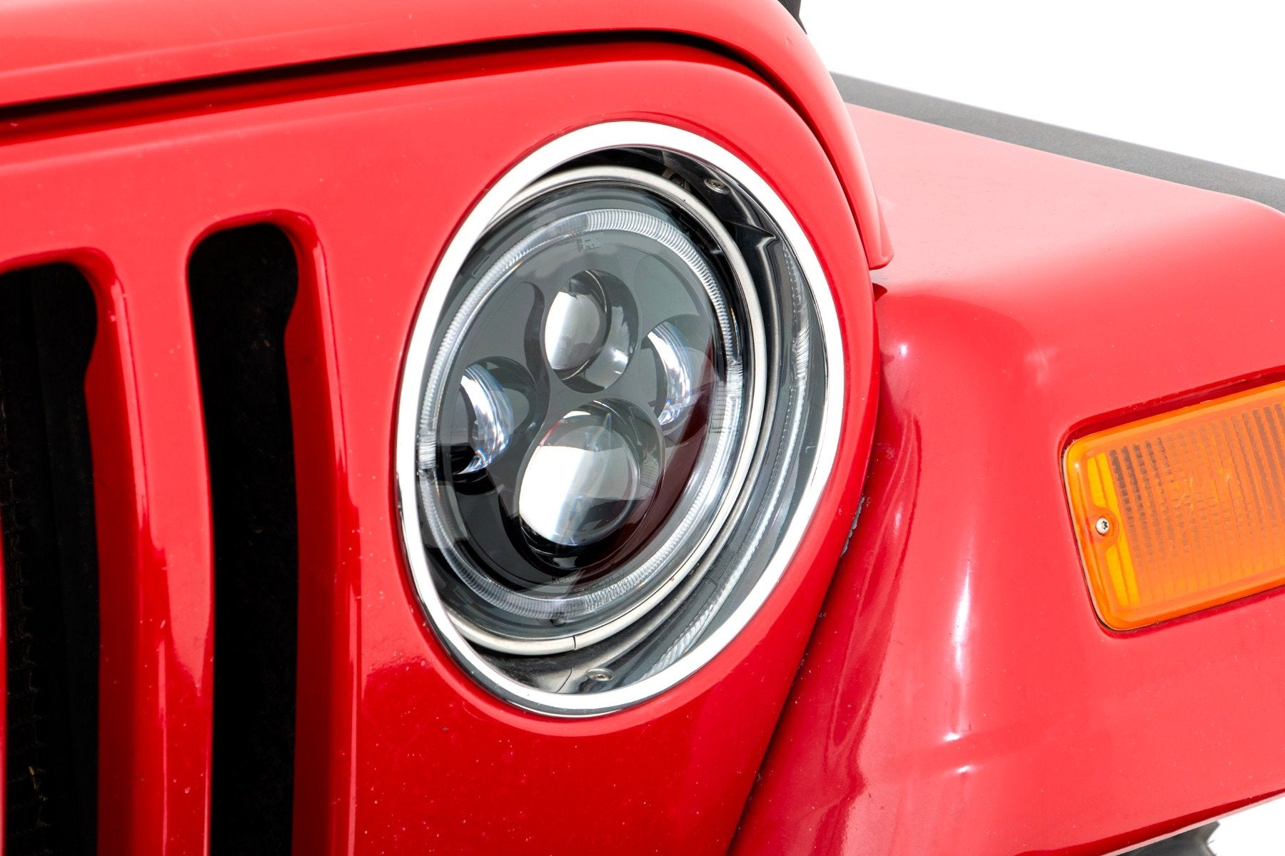 7 Inch DRL Halo LED Headlights for Jeep Wrangler TJ 4WD (1997-2006) - DOT Approved, High Brightness, Easy Installation - Perfect for Off-Roading & Night Driving