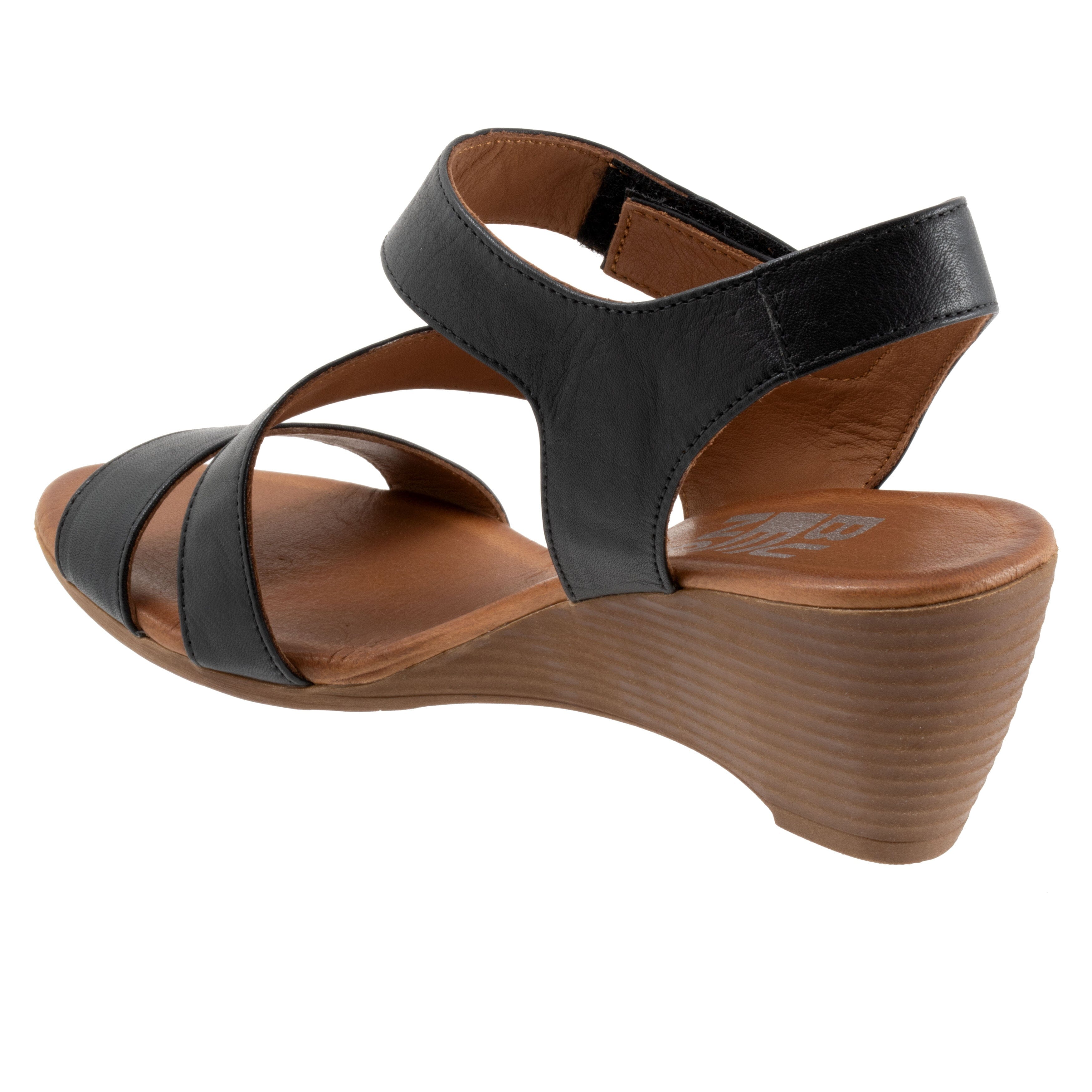 BUENO ROSE SANDAL - Women's Comfortable Summer Slide Sandals with Floral Design | Perfect for Beach, Pool, Vacation and Casual Outfits