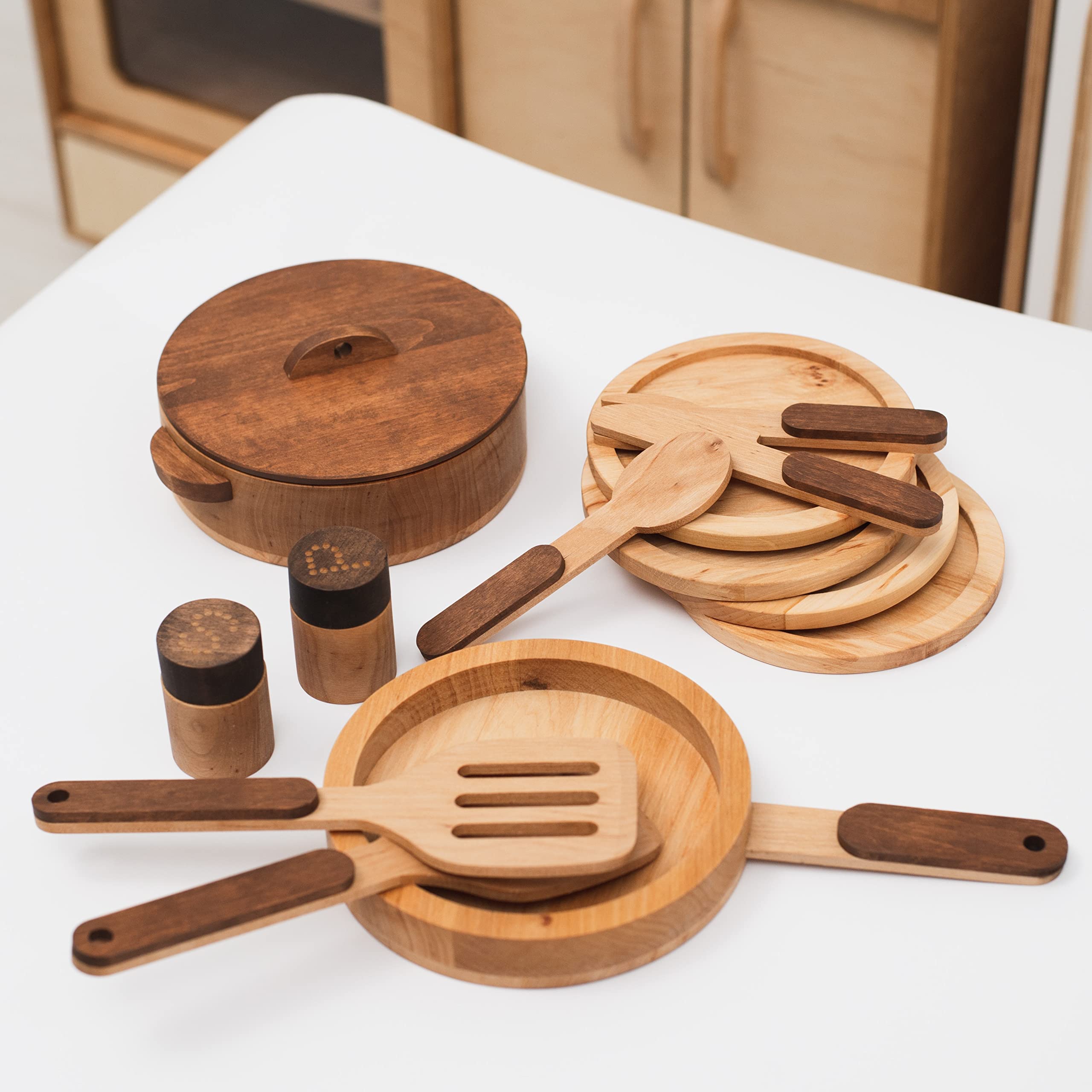 **Wooden Play Kitchen Dishes Set - Montessori Pretend Play Toys for Kids, Toddler Utensils & Cutting Board - Christmas Birthday Gift (Dishes Set for 2) - Perfect for Role Play, Learning & Gift Giving**