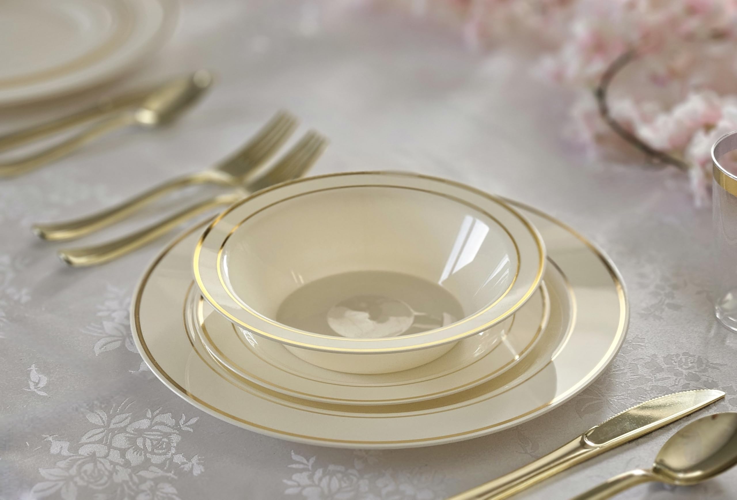 120-Pack Heavyweight Disposable Plastic Plates for Weddings & Parties - 10.5 Inch Ivory Dinner Plates with Gold Rim - Elegant Tableware for Bridal Showers, Baby Showers, and Special Events