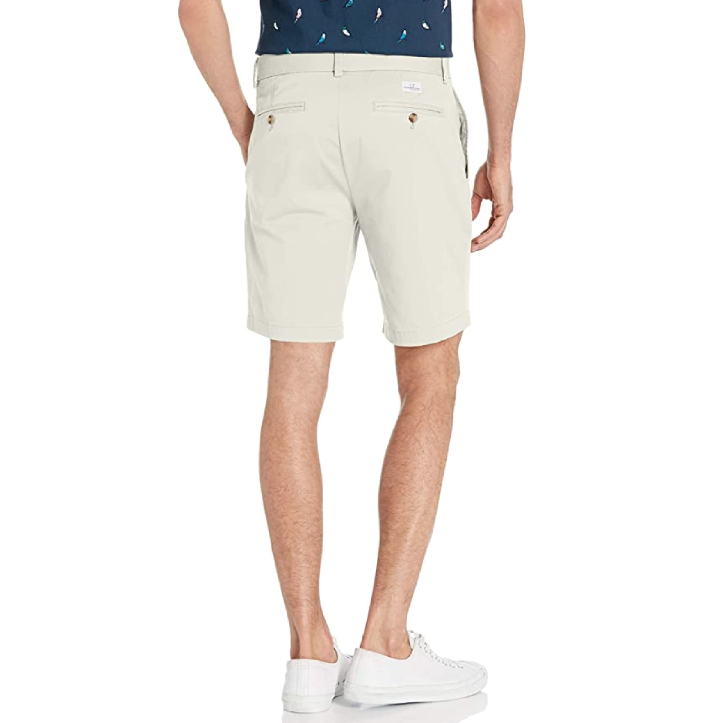 Vineyard Vines Men's 7 Inch Island Swim Shorts - Quick Dry, UPF 50+ Swim Trunks for Beach, Pool & Vacation | Classic Whale Print