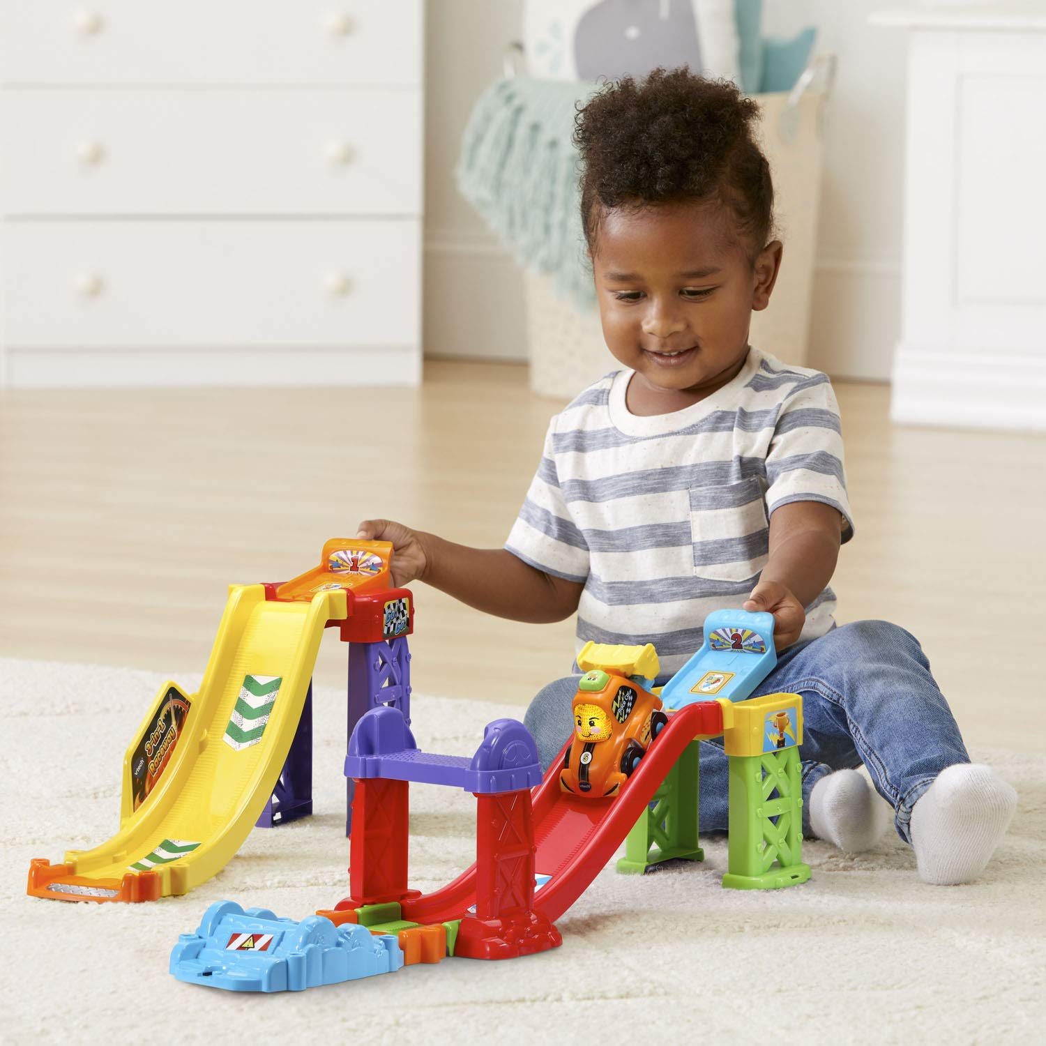 VTech Go! Smart Wheels 3-in-1 Launch Raceway Toy for Kids - Interactive Learning Car Track Set with Lights & Sounds - Perfect for Preschool Playtime, Birthday Gifts & Indoor Activities