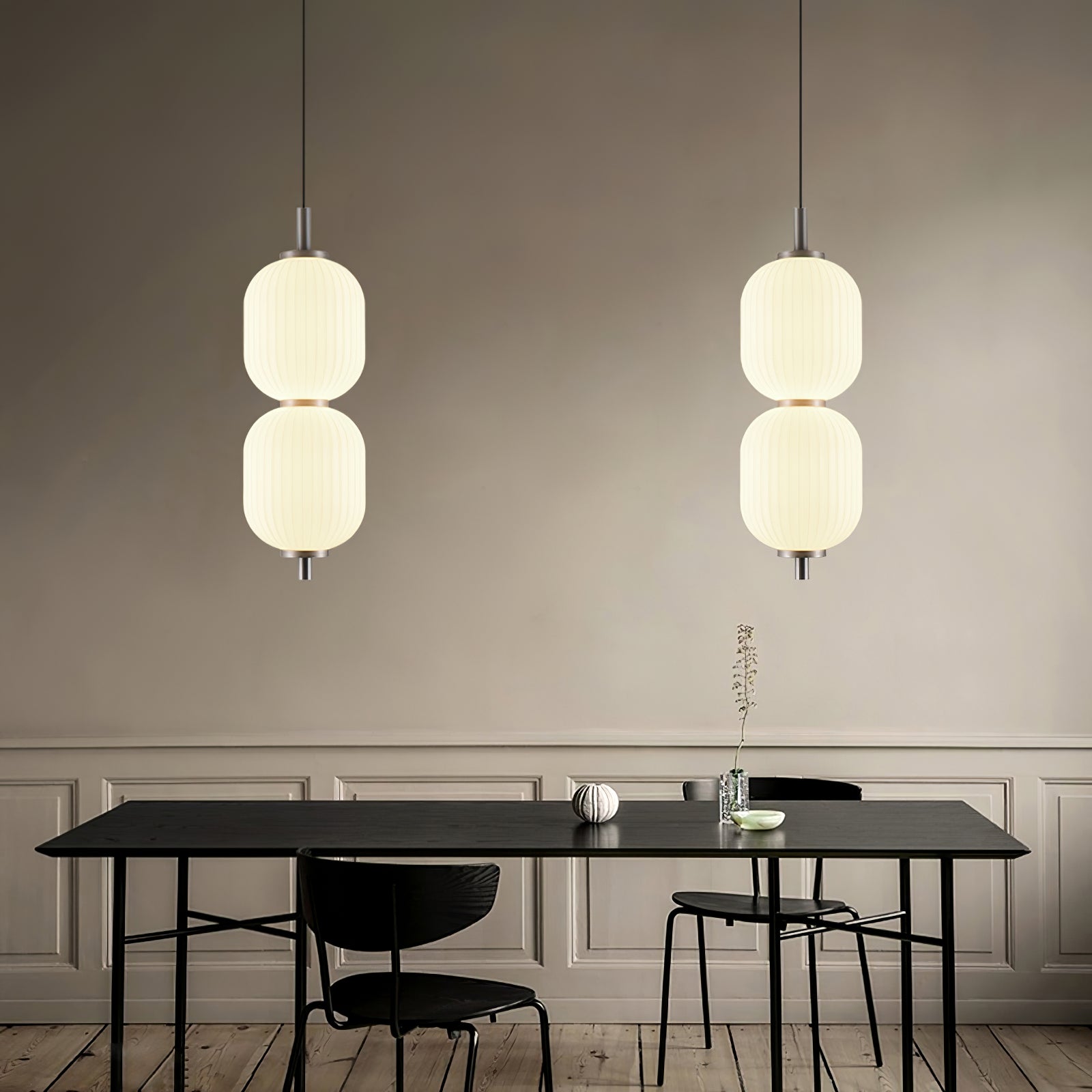 Modern Pendant Light Fixture - Adjustable Hanging Chandelier for Kitchen Island, Dining Room & Bedroom - Elegant Glass & Metal Ceiling Lamp for Home Decor