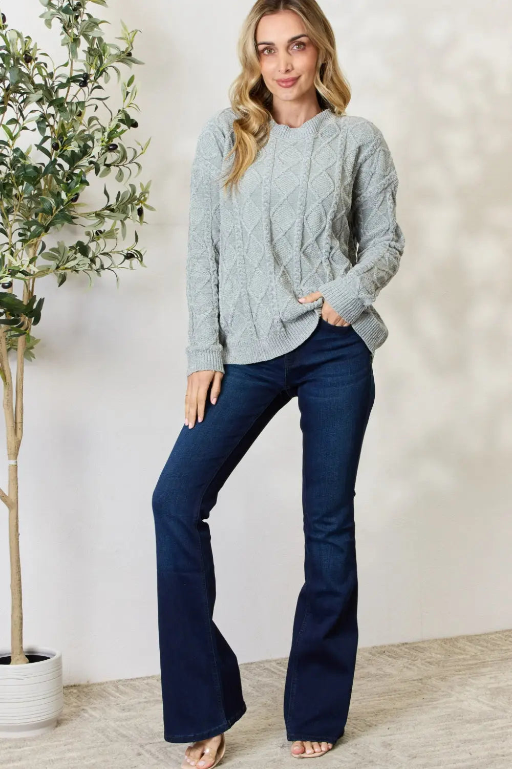 BiBi Women's Cable Knit Round Neck Sweater - Soft & Cozy Winter Pullover for Casual Outfits & Holiday Gatherings