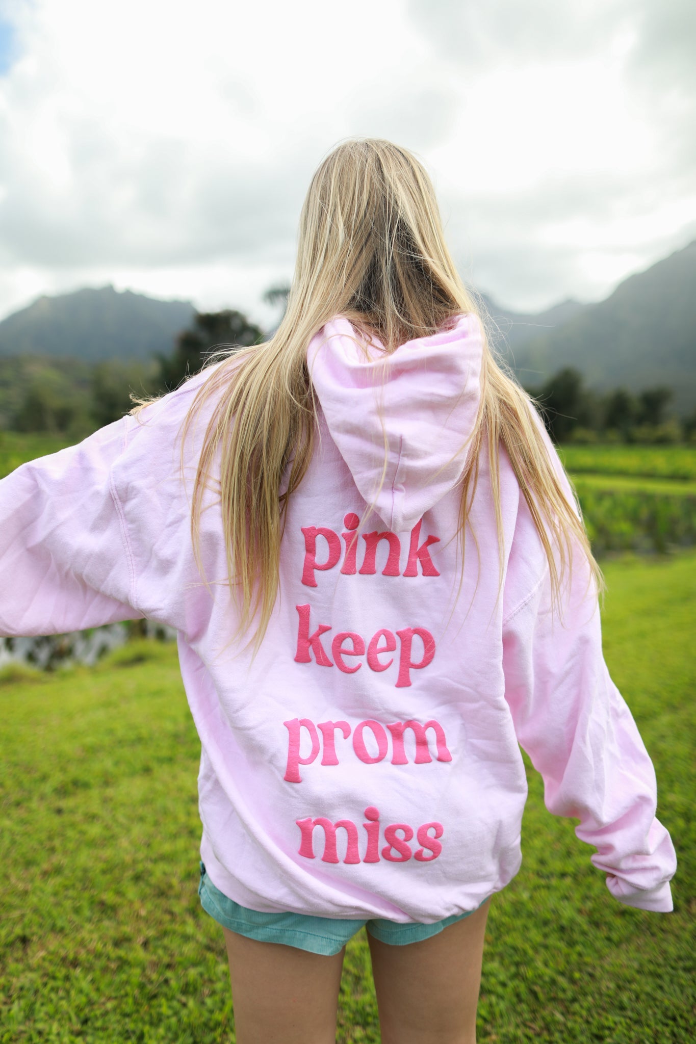 Isle of View Pink Keep Prom Miss - Elegant Prom Dress for Teen Girls, Perfect for Homecoming, Formal Dances & Special Occasions