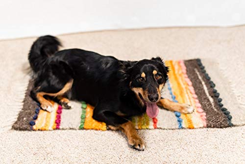 Soft Self-Warming Pet Mat - Cozy Wool Dog Bed & Cat Rug with Non-Slip Bottom | Perfect for Crates, Floors & Pet Beds | Great Gift for Dog & Cat Owners
