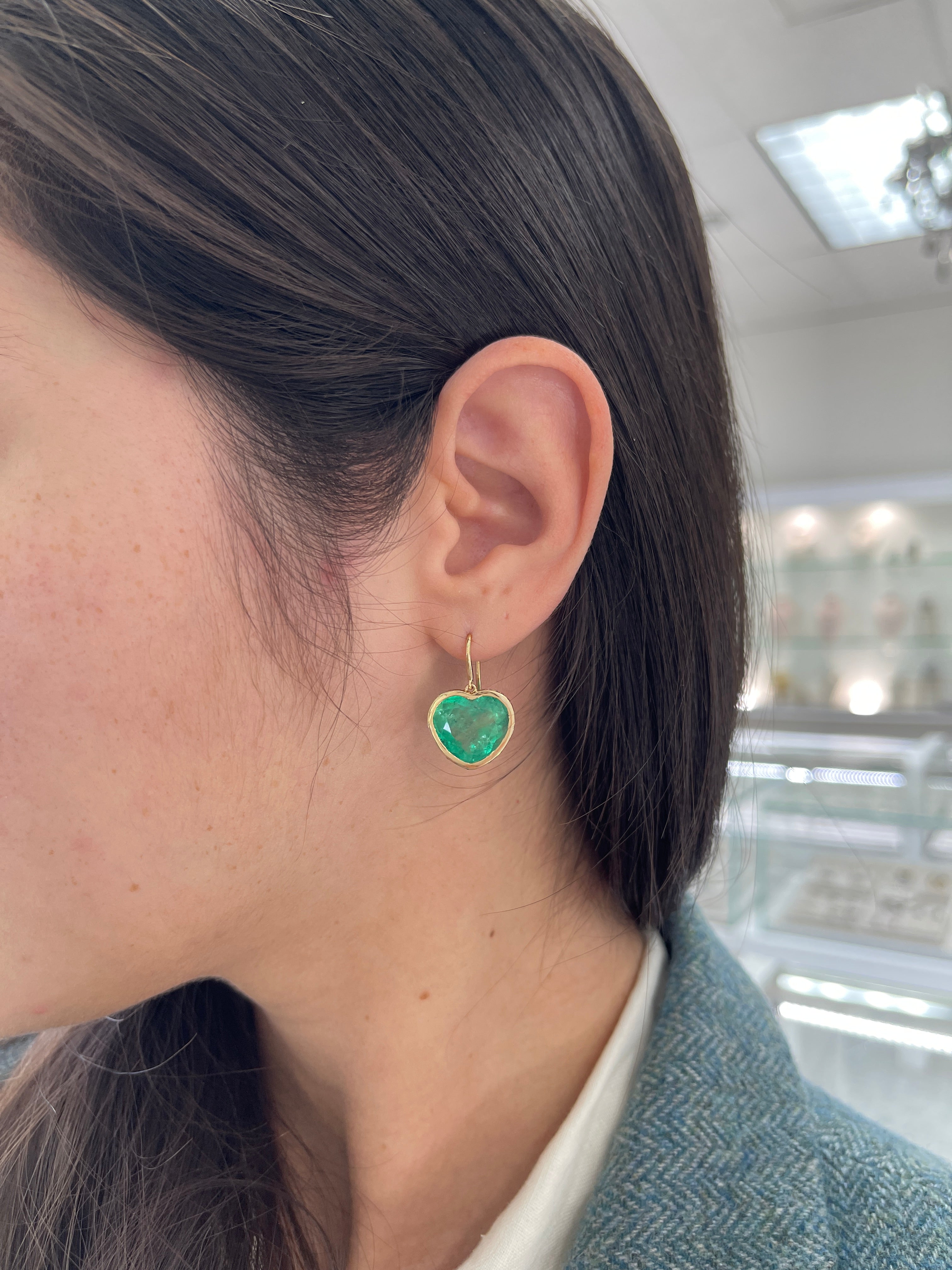 17.40tcw Bubbly Colombian Emerald Heart Dangle Earrings with Ombre Diamond & Emerald Bezel in 18K Gold – Elegant Jewelry for Weddings, Parties & Special Occasions