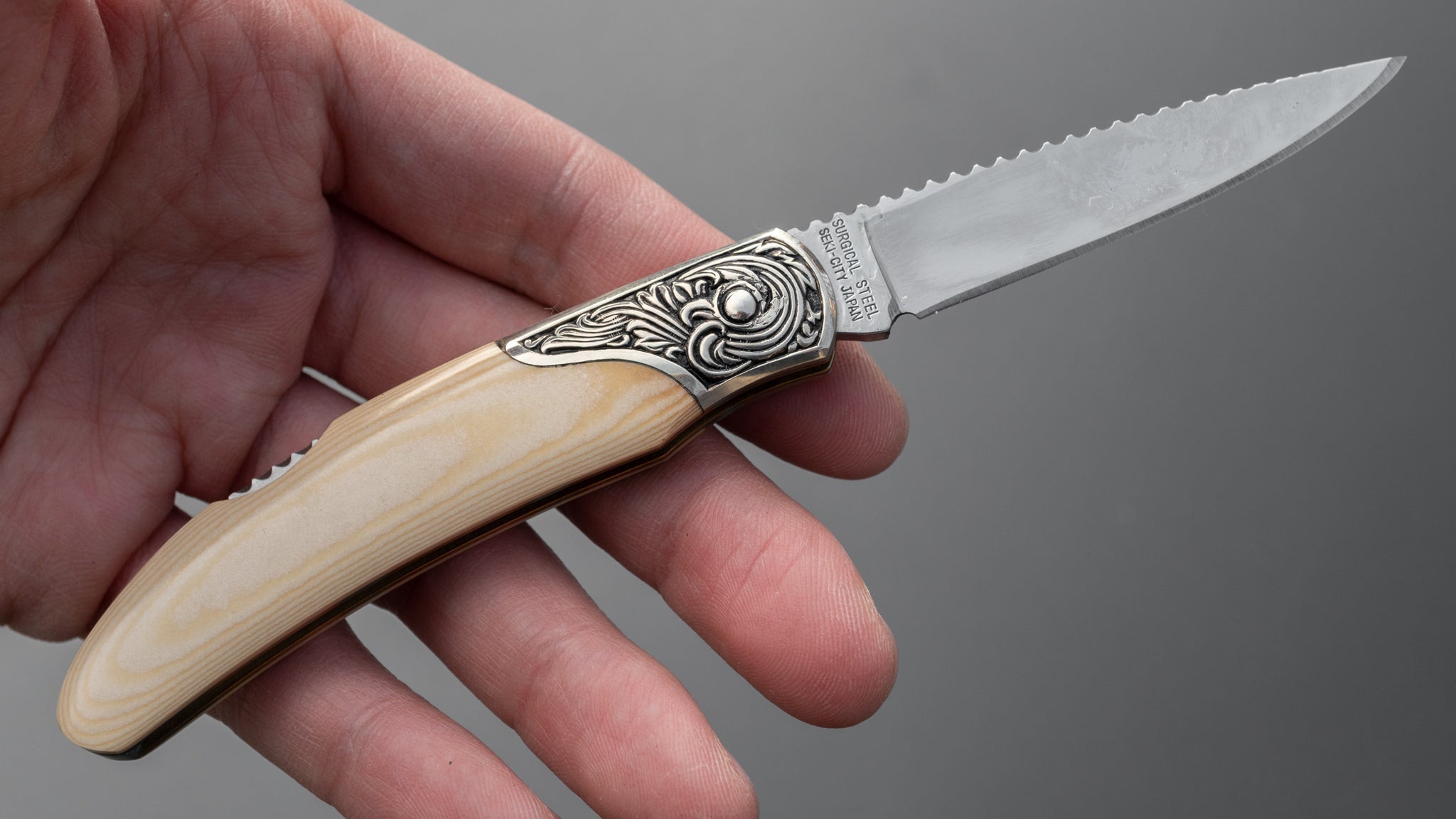Premium Hiro Knives Pocket Folding Knife #002 - Compact EDC Knife for Outdoor, Camping & Everyday Carry | Stainless Steel Blade with Secure Locking Mechanism