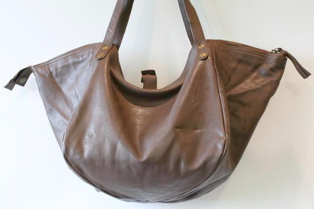 Premium Handmade Papaya Basket Bag in Chocolate Brown - Perfect for Beach Outings, Picnics, and Boho Fashion Accessories