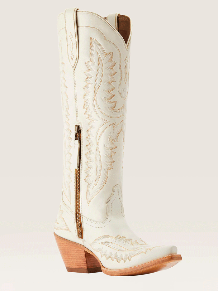 Ariat Women's Casanova Western Boots - Blanco Cowgirl Boots for Country Dancing & Riding | Comfortable & Stylish Western Fashion for Women