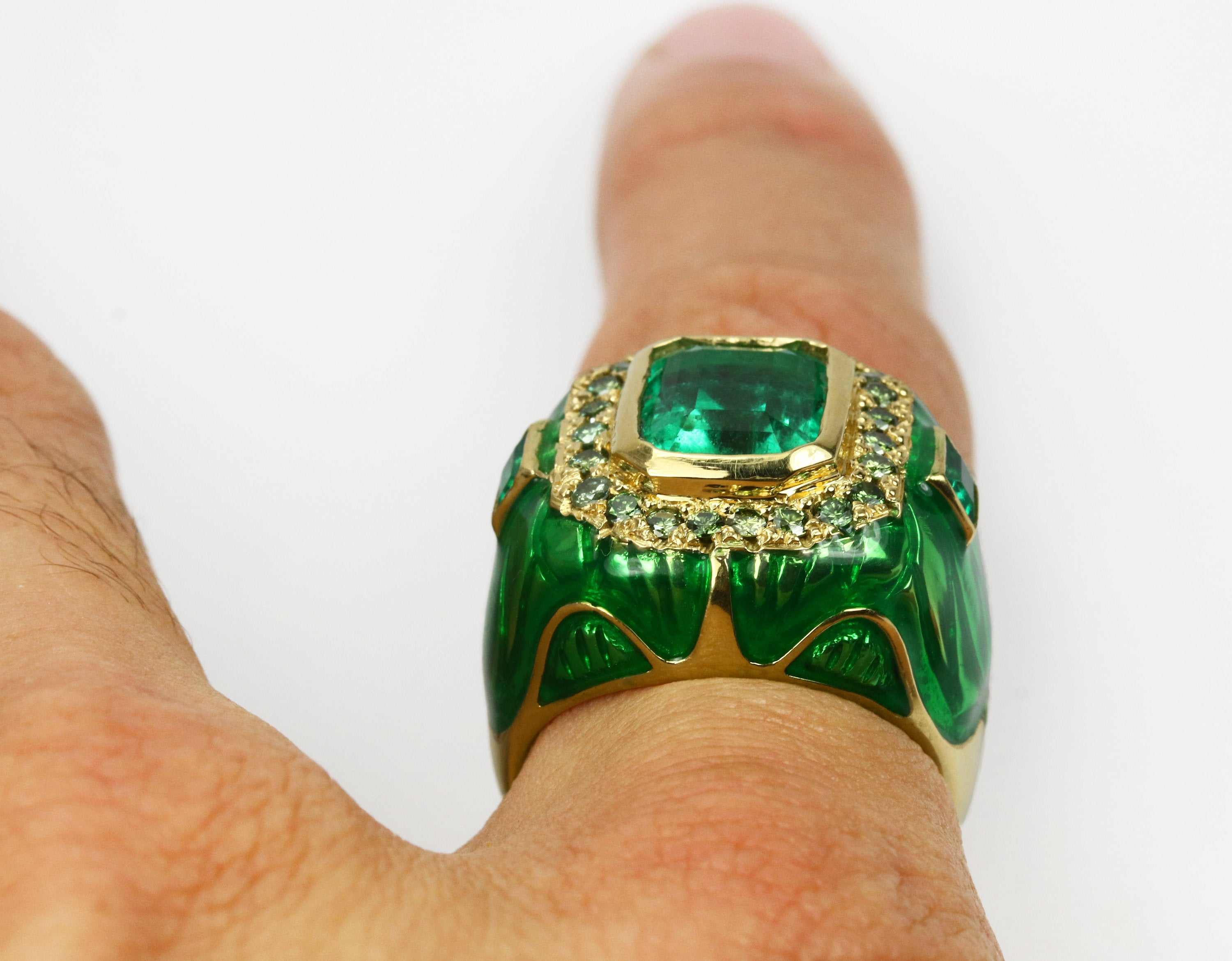 4.45 TCW Men's Colombian Emerald Diamond Enamel Ring in 18K Gold - Elegant Jewelry for Weddings, Anniversaries & Special Occasions
