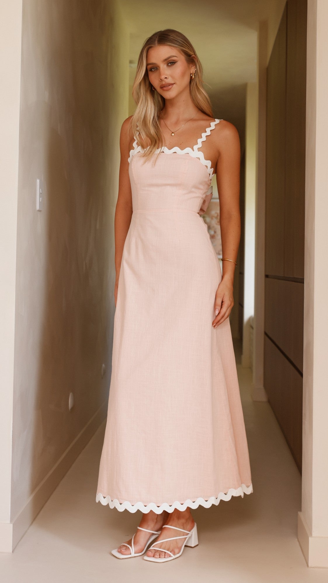 Fiora Women's Maxi Dress - Flowy Long Summer Dress in Pink, Perfect for Beach, Vacation, and Casual Outings