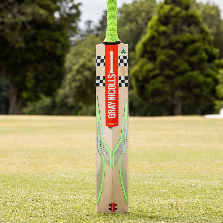 Gray Nicolls Tempesta 1250 Junior Cricket Bat for Kids - Lightweight English Willow Cricket Bat for Youth Players - Perfect for Practice, Training & Matches