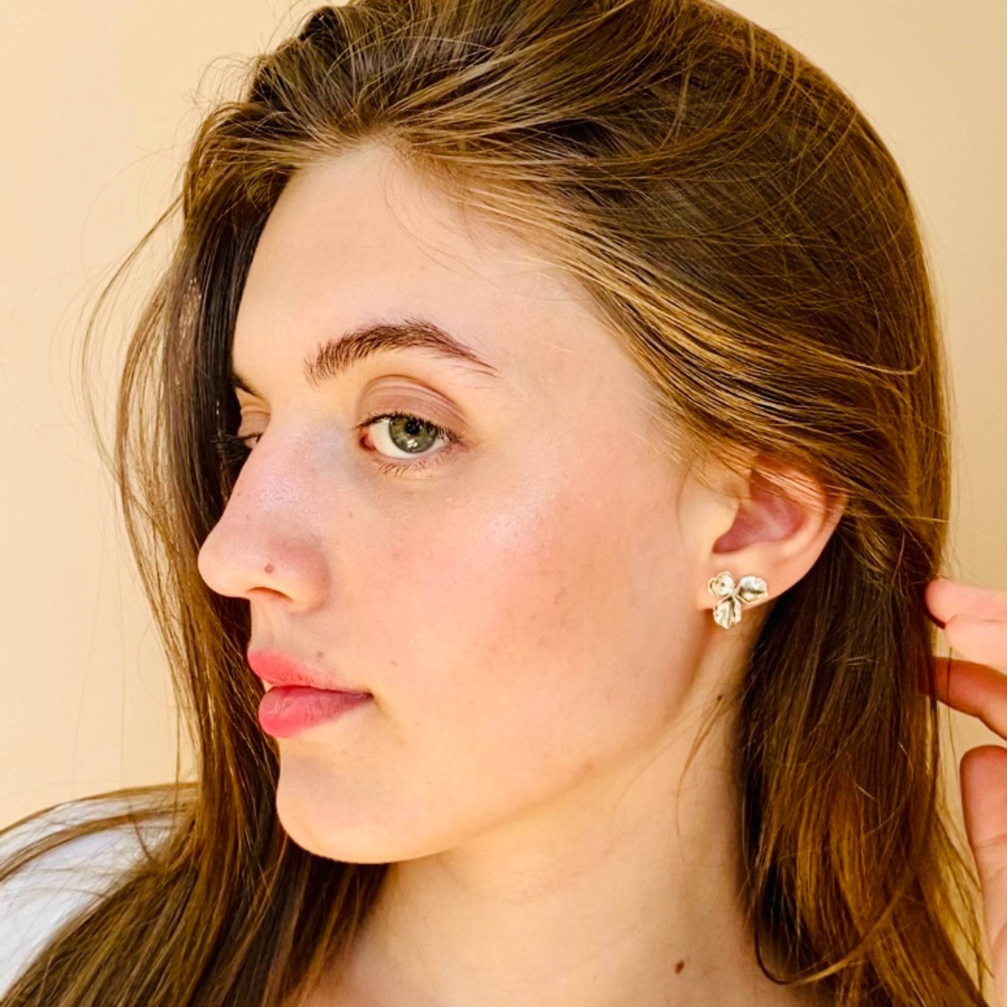 Silver Flower Earrings for Women - Elegant Floral Stud Earrings for Daily Wear, Parties & Gifts | Hypoallergenic & Lightweight