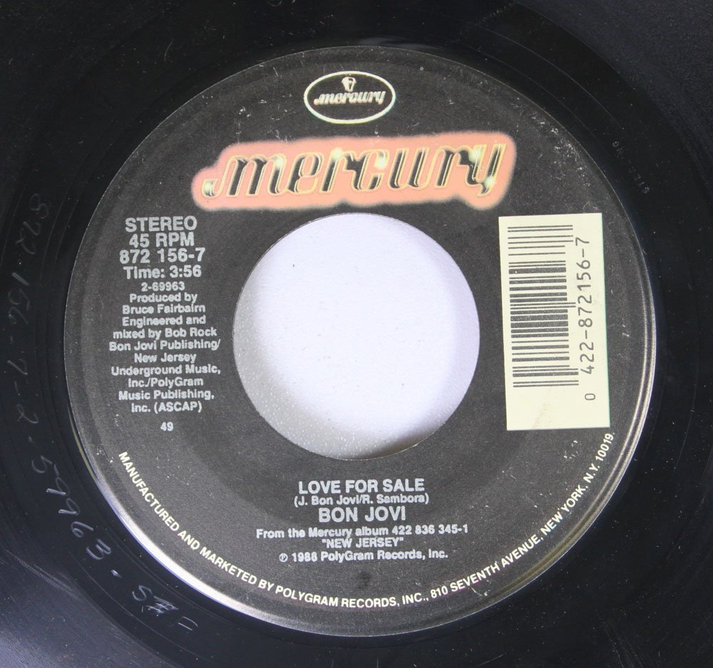 Bon Jovi 45 RPM Vinyl Record - Love For Sale / Born To Be My Baby - Classic Rock Collectible for Music Lovers & Vinyl Enthusiasts - Perfect for Home Listening, DJ Sets & Gift Giving