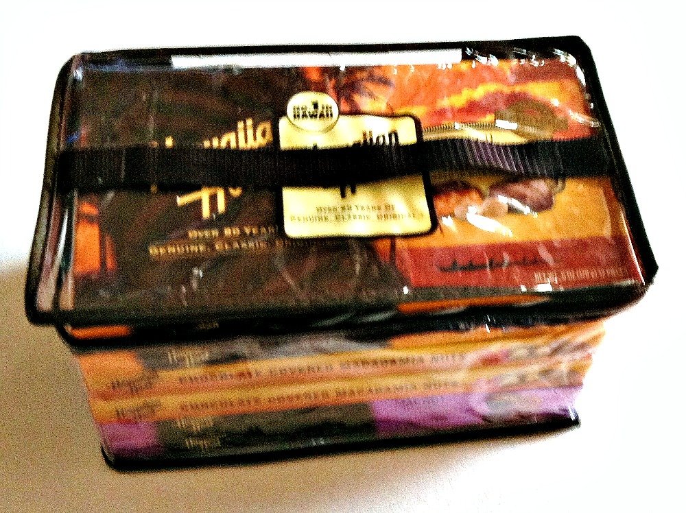 Premium Chocolate Covered Macadamia Nuts Variety Pack - 6 Pack (Maui Caramacs, MacNut Crunch, Dark & Milk Chocolate) - Gourmet Hawaiian Snacks for Gifts, Parties & Dessert Lovers