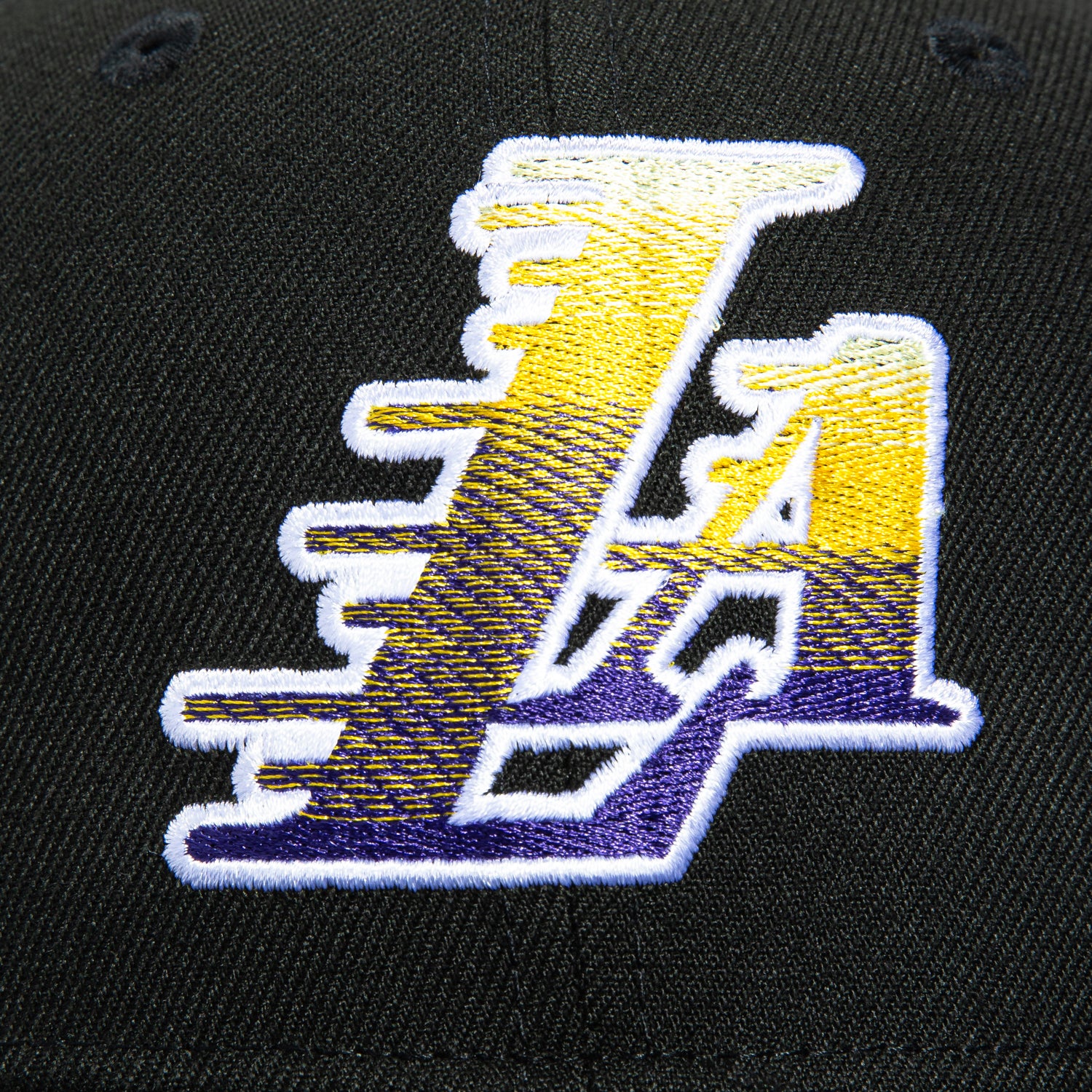 New Era 59Fifty Gradient Logo Los Angeles Lakers LA Motion Snapback Hat - Black | Official NBA Licensed Cap for Men & Women | Perfect for Basketball Games, Streetwear Fashion & Lakers Fans Collection