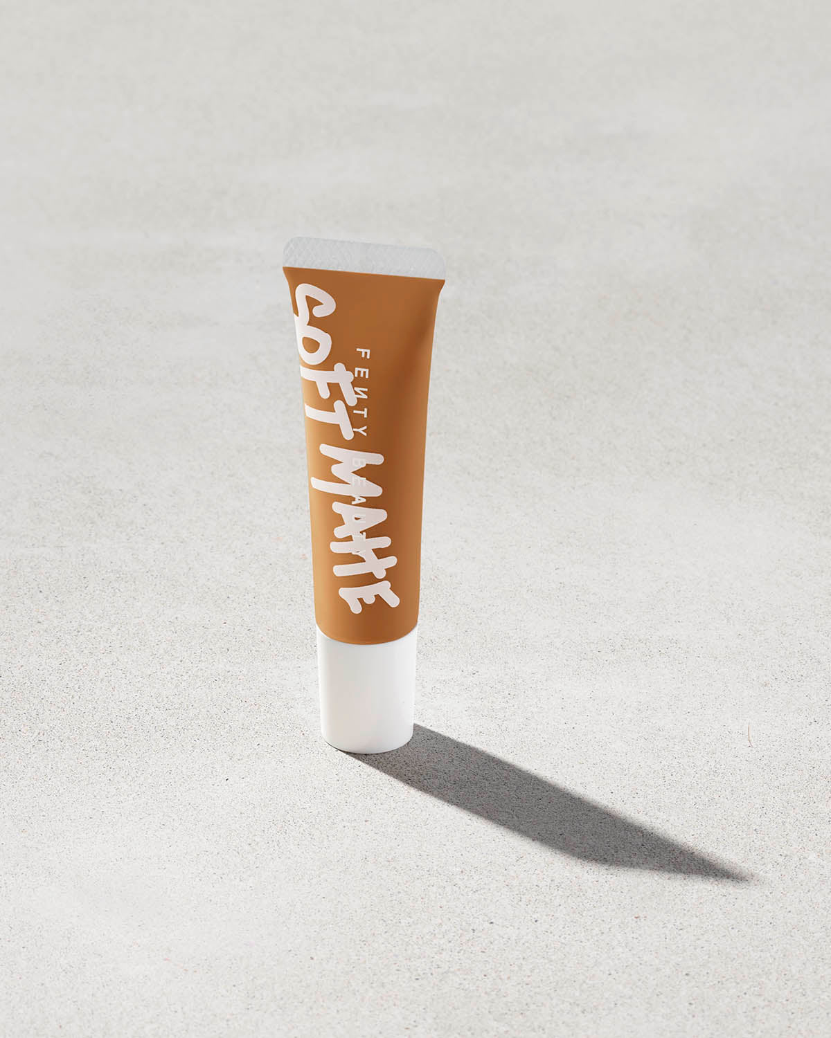 Pro Filt'r Soft Matte Longwear Foundation - #400 | Full Coverage, Oil-Free, 24-Hour Wear for Flawless Skin | Perfect for Everyday Makeup & Special Occasions