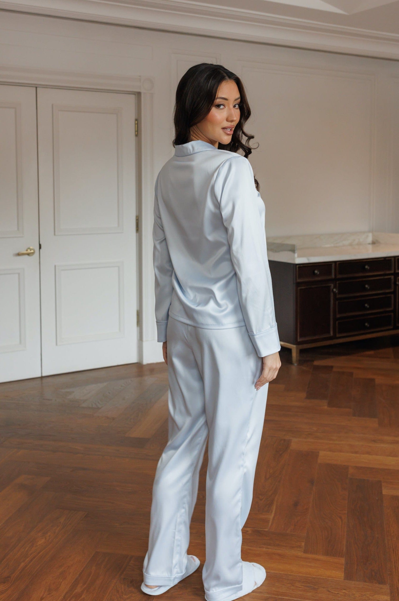 Sienna Premium Satin Bridesmaid Pajama Set - Soft Blue Sleepwear for Women, Bridal Party & Bachelorette - Comfortable Lounge Wear for Sleepovers, Spa Nights & Special Occasions