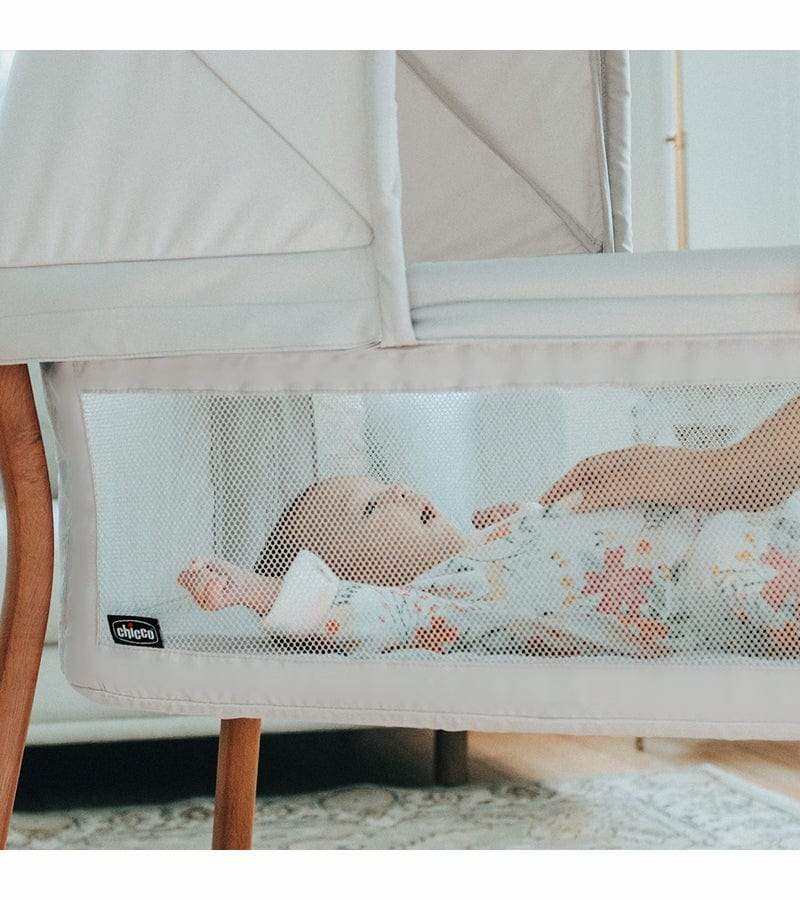 Chicco LullaGo Anywhere LE Portable Bassinet - Lightweight Travel Crib for Newborns & Infants - Perfect for Home, Travel & Outdoor Use