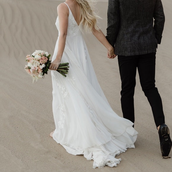 BHLDN Bonaire Wedding Gown - Elegant Lace Bridal Dress for Beach & Destination Weddings