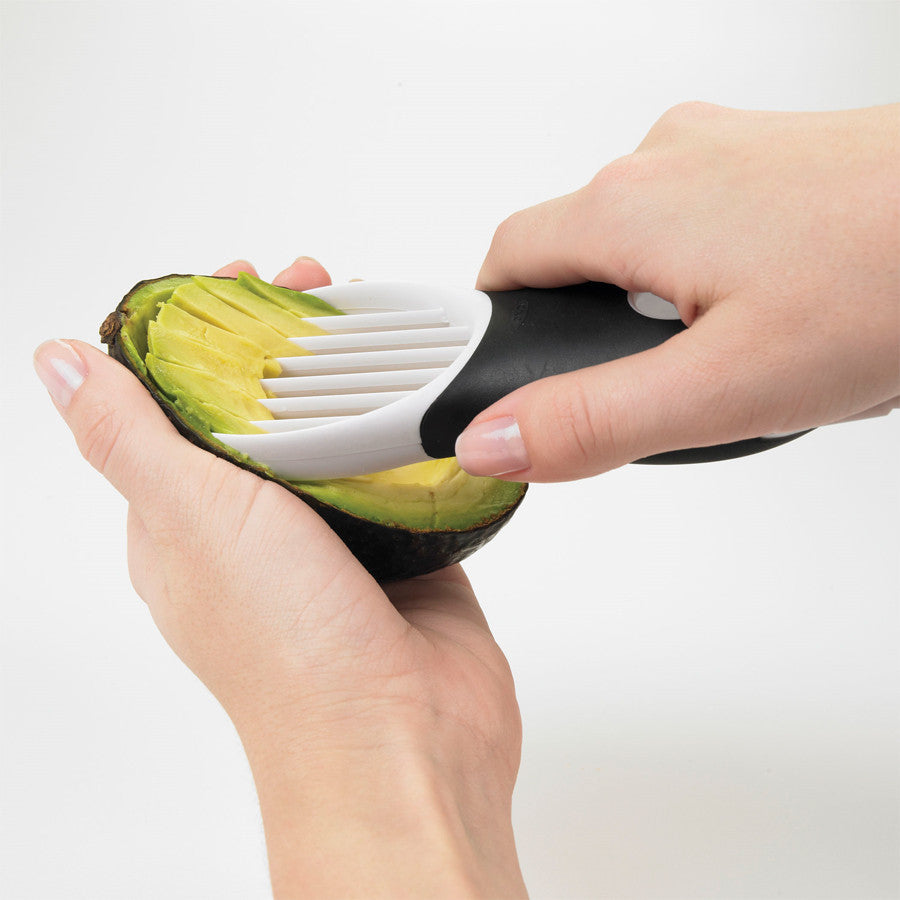 3-in-1 Avocado Slicer Tool - Stainless Steel Cutter, Pitter & Peeler - Perfect for Guacamole, Salads & Healthy Snacks - Kitchen Gadget for Avocado Lovers