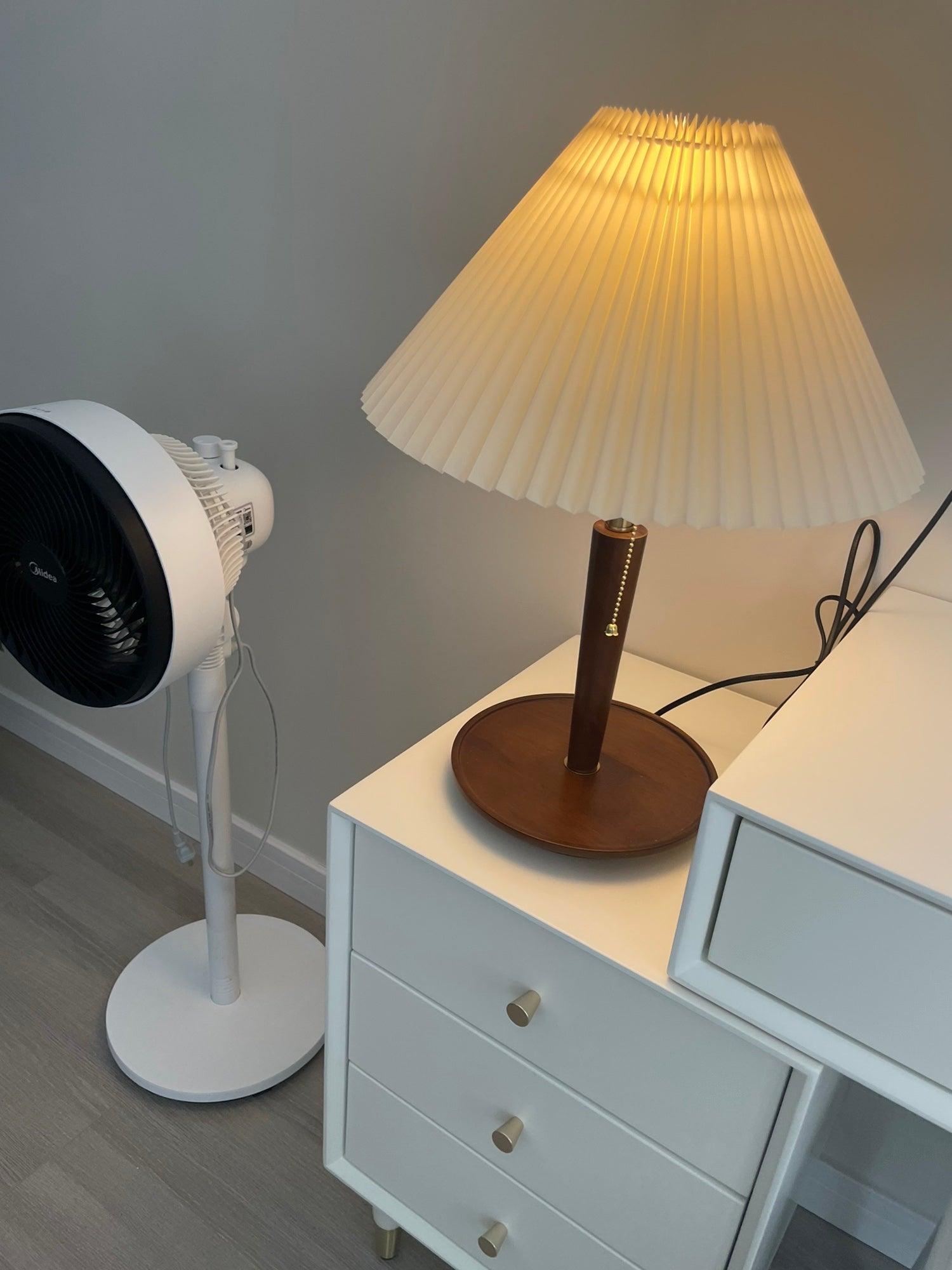 Elegant Cone Pleated Fabric Table Lamp - Modern Home Decor for Bedroom, Living Room & Office - Soft Lighting for Relaxation & Ambience