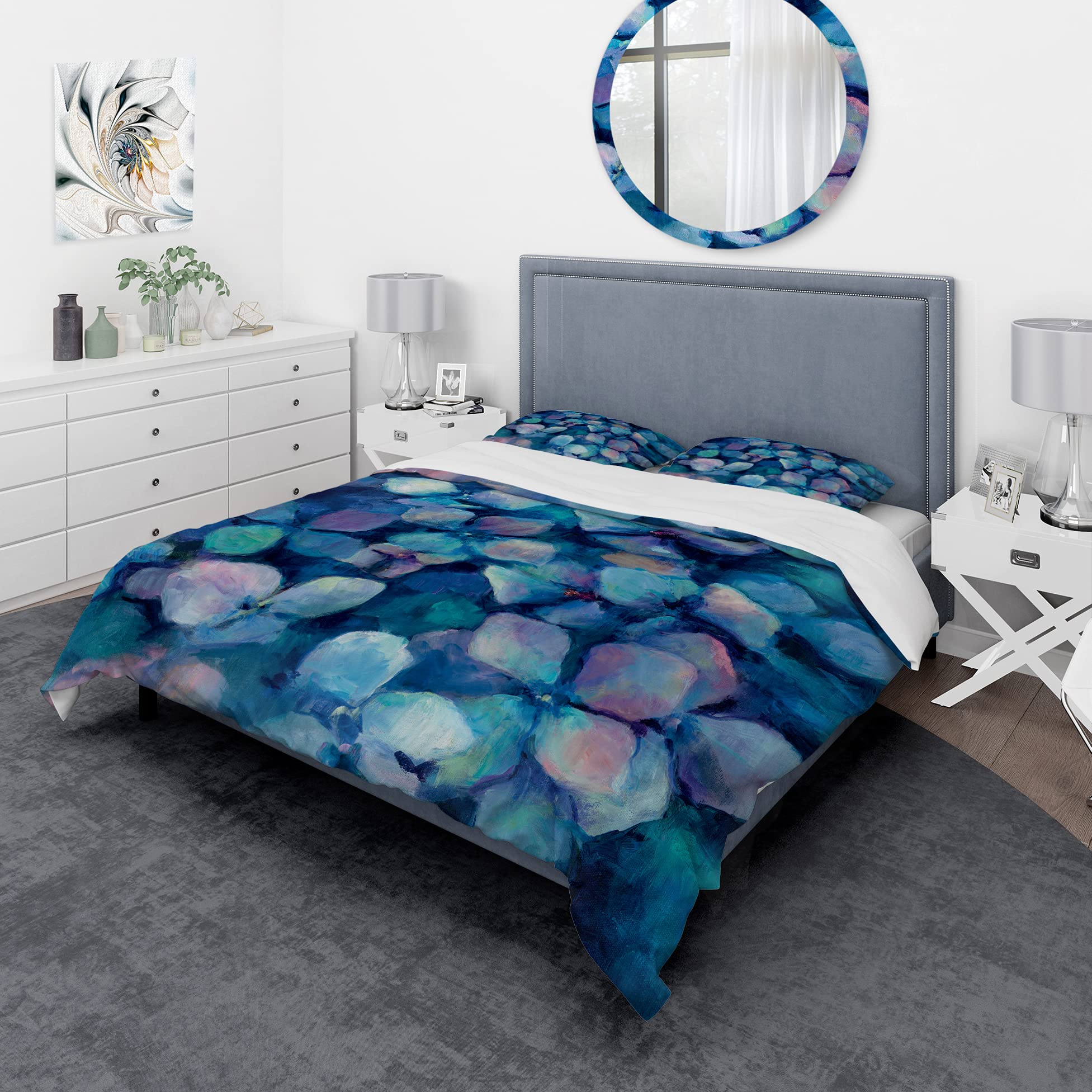 DesignQ Abstract Blue Flower Petals Farmhouse Duvet Cover Set - King Size Blue Floral Bedding Set of 3 Pieces (Duvet Cover + 2 Pillow Shams) - All Season Comfort for Farmhouse & Modern Bedrooms