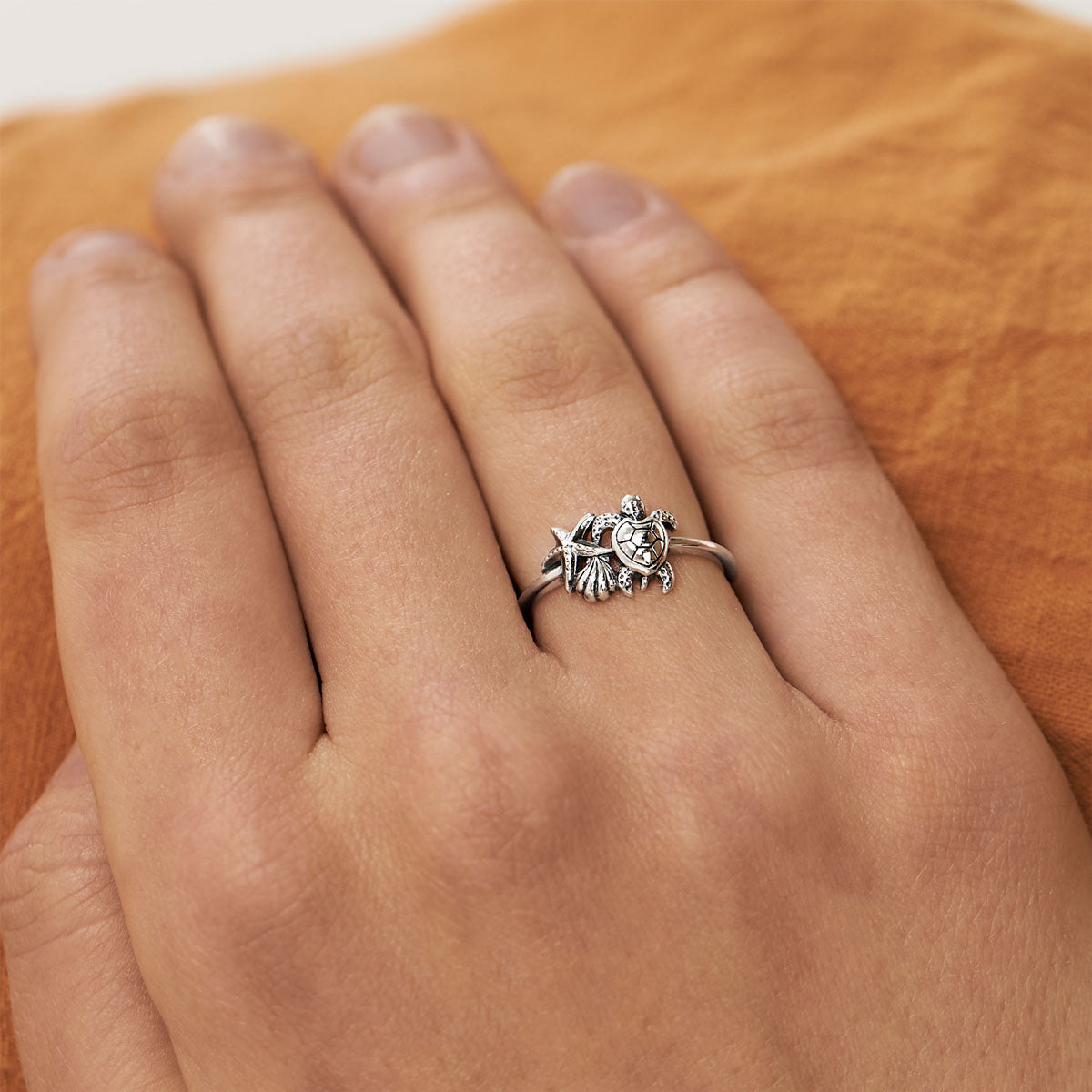 La Lagoon Ring - Elegant Silver Wave Ring for Women, Boho Beach Jewelry Gift for Her | Perfect for Vacation, Wedding, and Everyday Wear