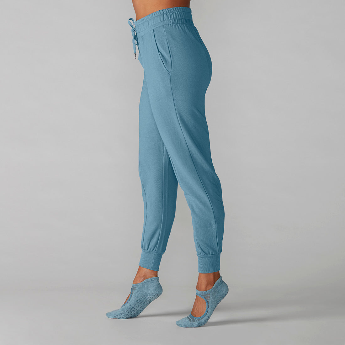 Tavi Noir Cozy Jogger Pants for Women - Soft Fleece Lounge Pants with Pockets - Perfect for Yoga, Running Errands & Relaxing at Home