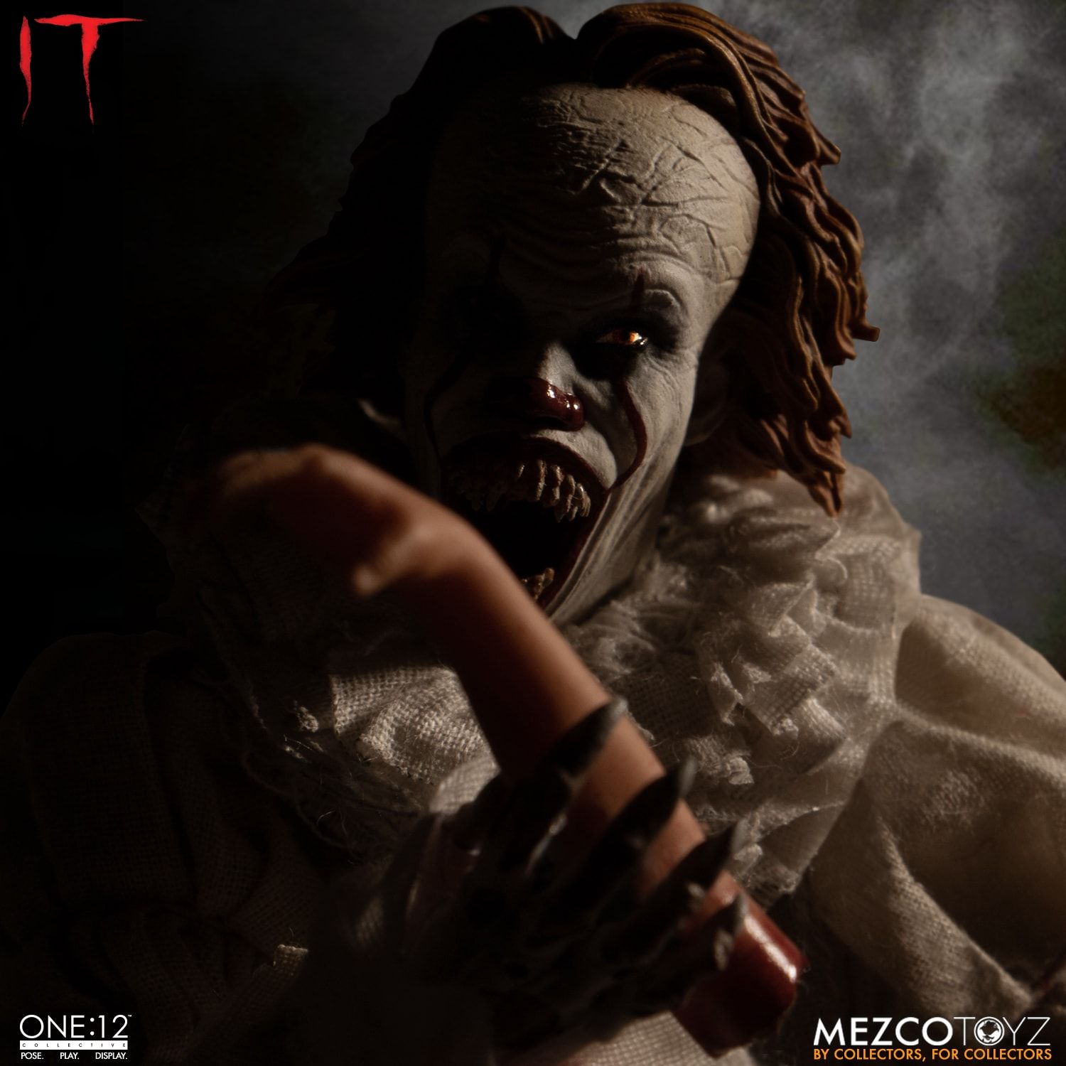 Mezco Toyz One:12 Collective IT (2017) Pennywise 1/12 Scale Action Figure - Horror Movie Collectible for Display & Photography - Perfect for Stephen King Fans & Action Figure Collectors