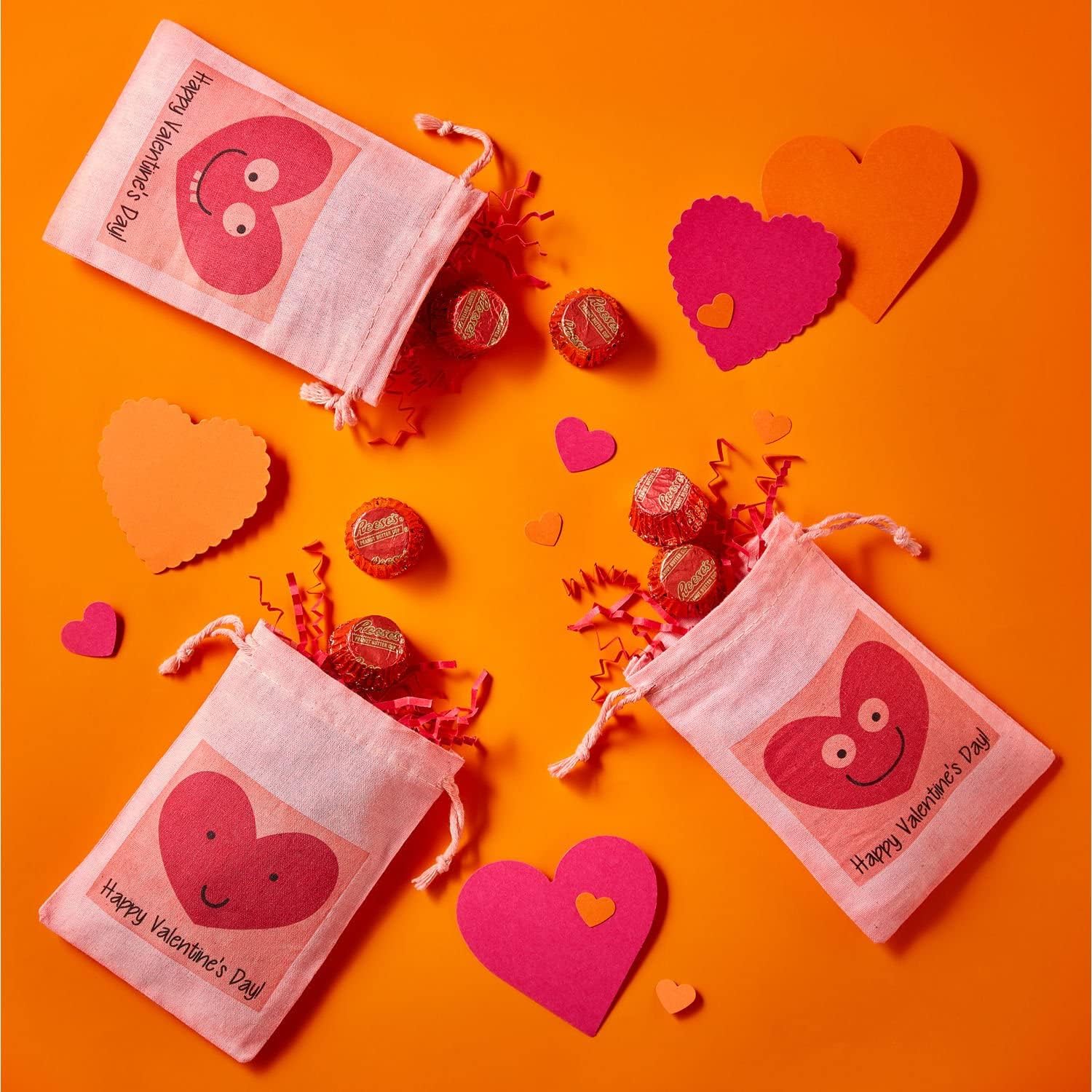 Reese's Mini Milk Chocolate Peanut Butter Cups - Individually Wrapped in Red Foil - Bulk 2lb Pack (32oz) - Perfect for Valentine's Day Gifts, Party Favors, Halloween Treats & Office Snacks