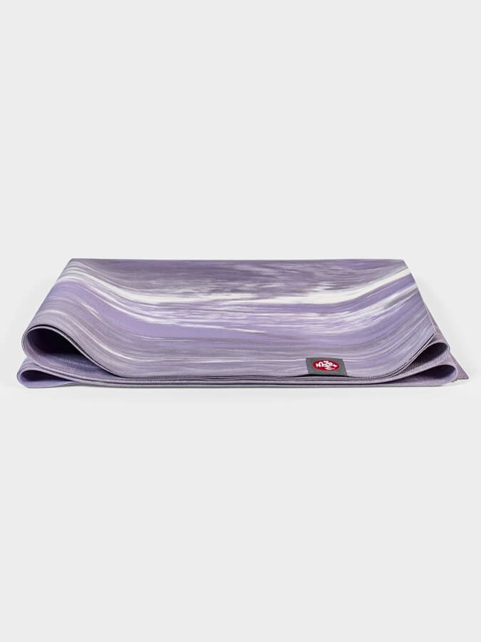 Manduka eKO SuperLite Travel Yoga Mat 1.5mm - Eco-Friendly & Lightweight for Yoga, Pilates & Travel - Perfect for Home, Studio & Outdoor Workouts