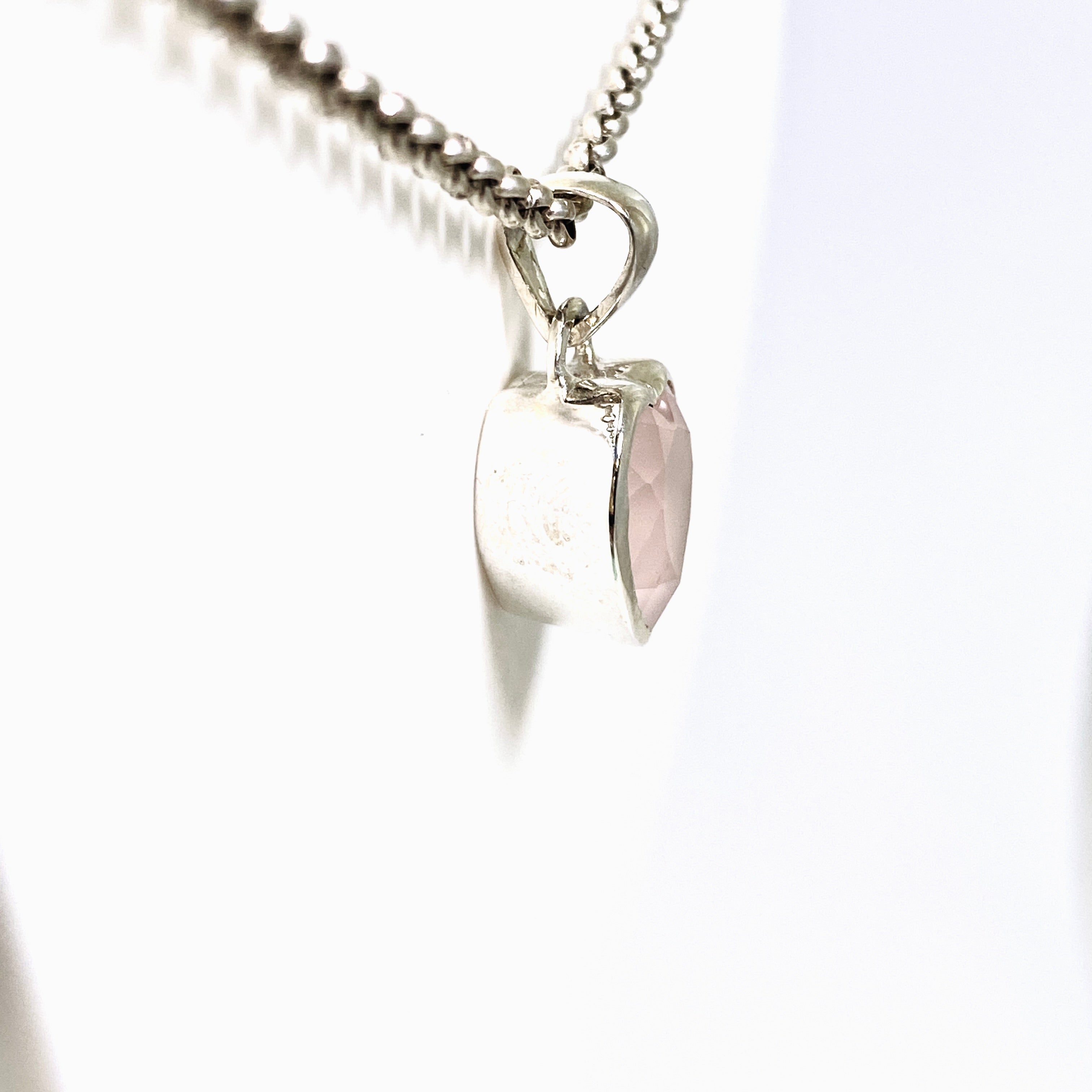 Rose Quartz Heart Faceted Pendant Necklace - Natural Gemstone Jewelry for Women - Perfect for Valentine's Day Gifts & Spiritual Healing