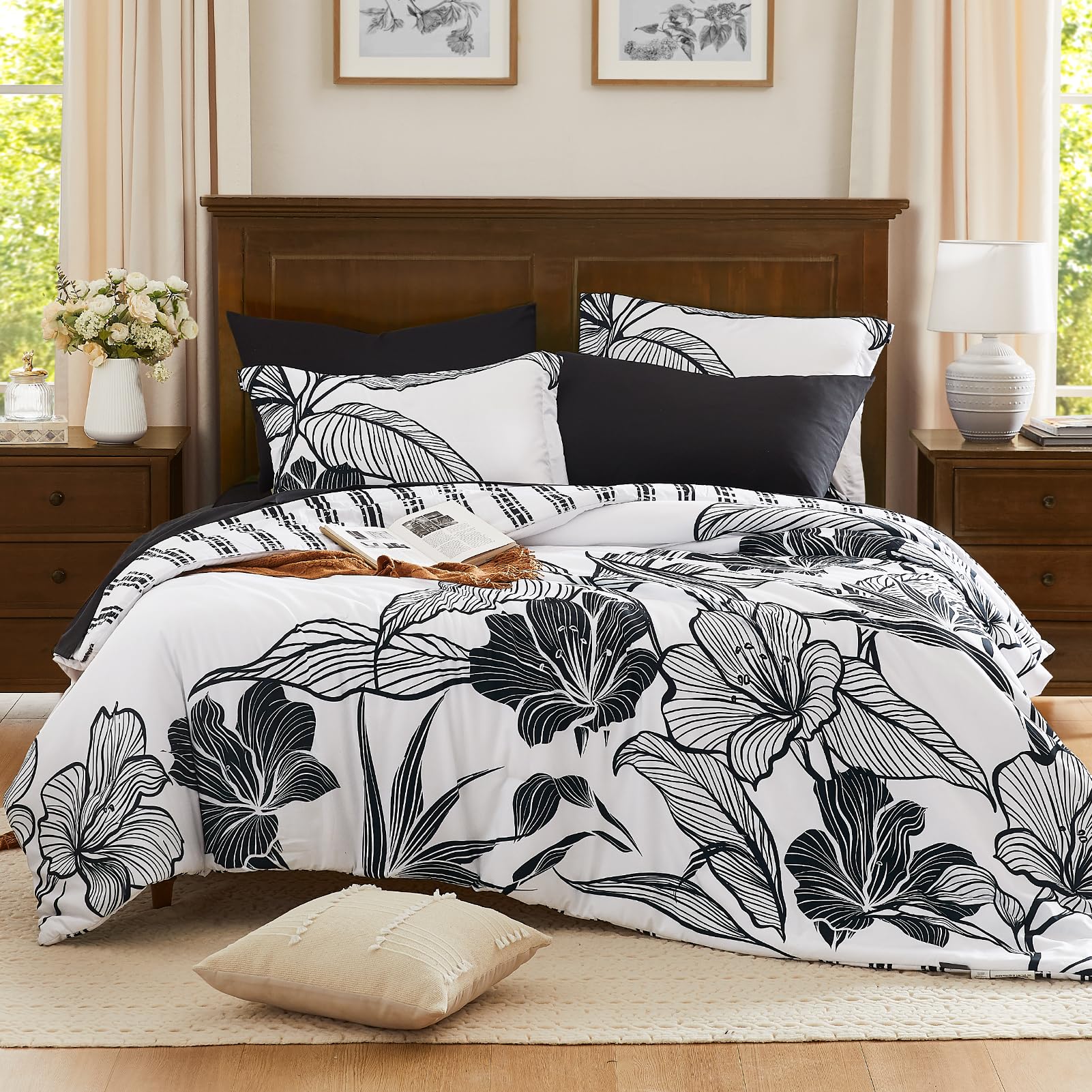 WRENSONGE 7-Piece King Size Comforter Set - Black & White Floral Bedding with Sheets | Soft, Breathable All-Season Bed in a Bag | Perfect for Master Bedroom, Guest Room & Luxury Hotel Decor