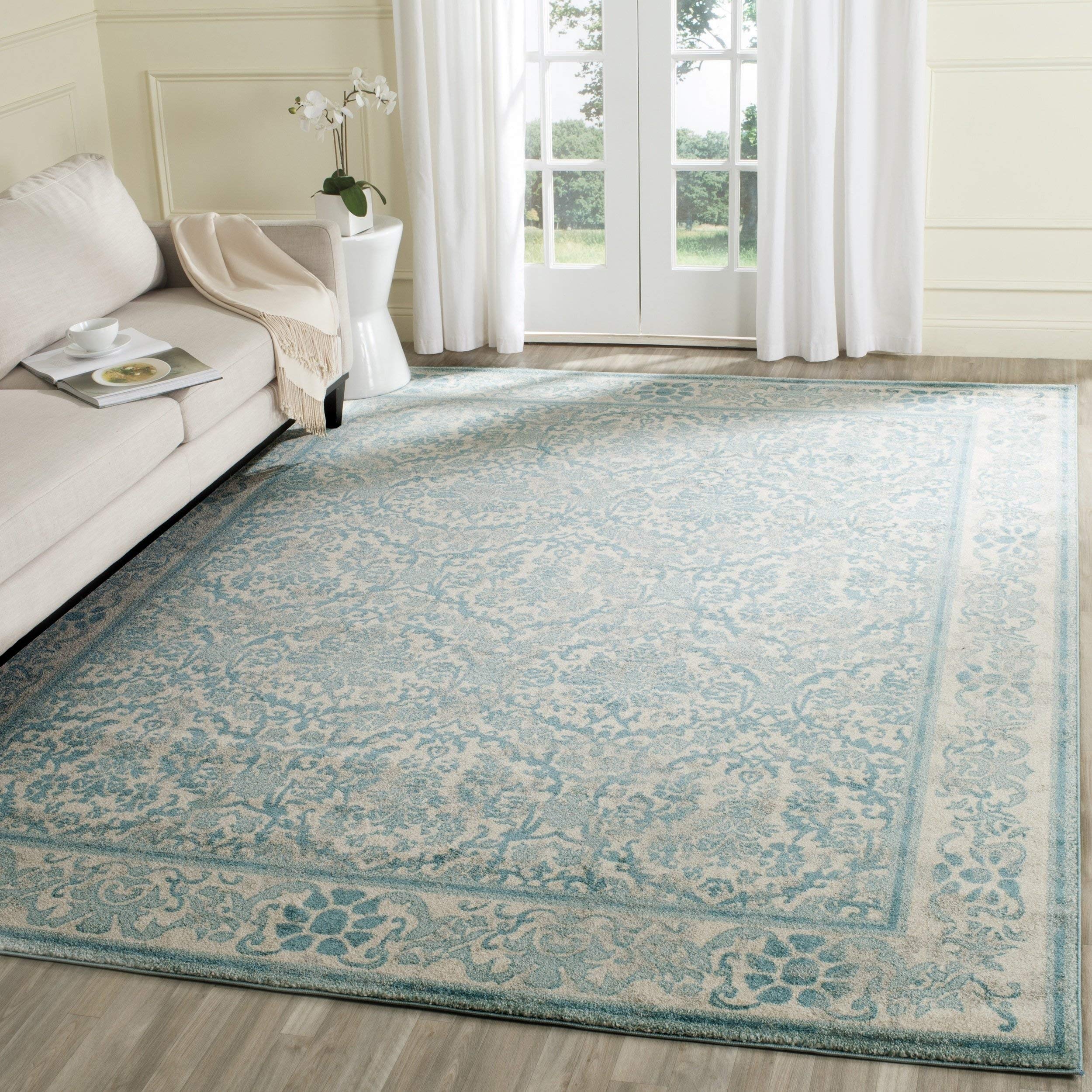 SAFAVIEH Evoke Collection 6'7