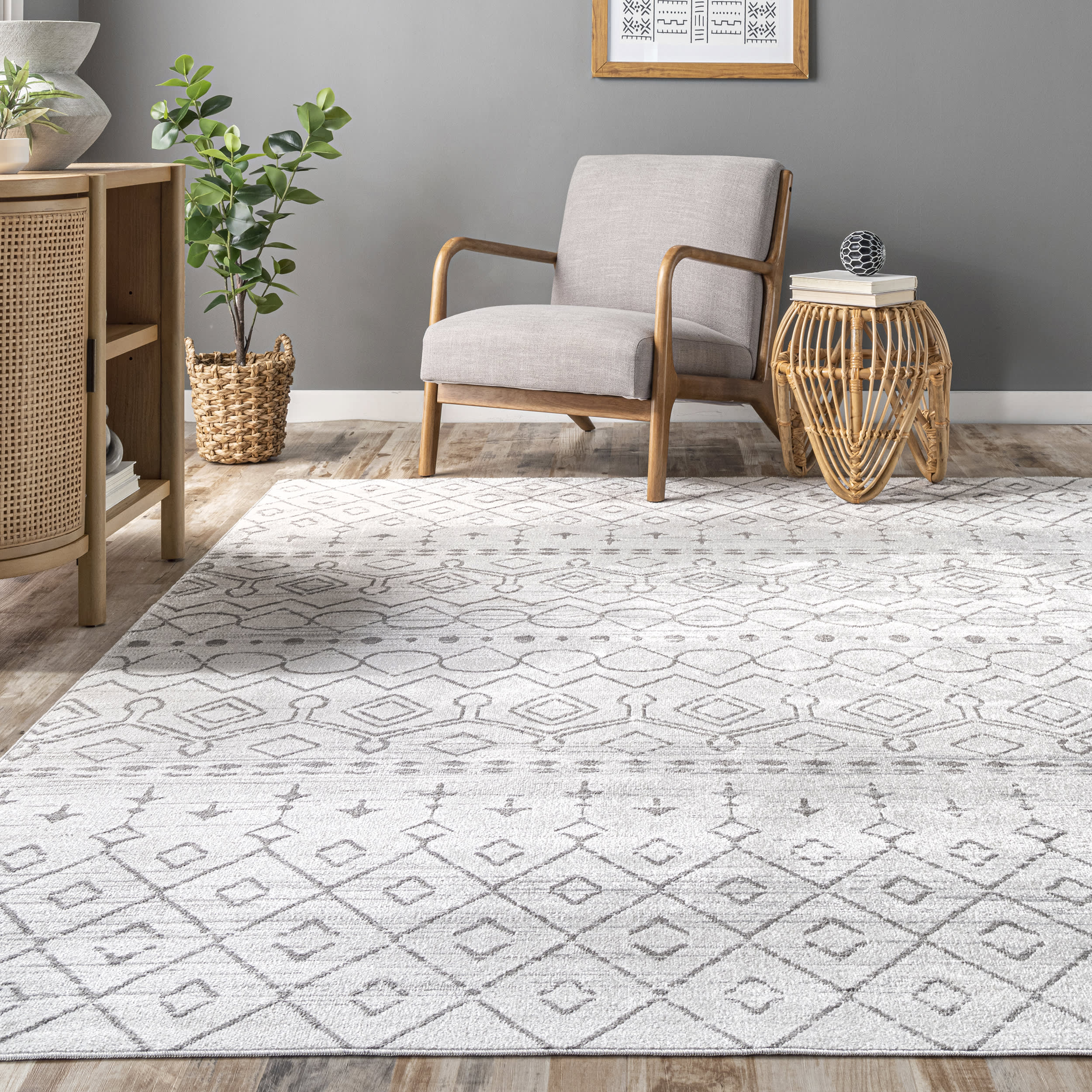 Bailey Washable Geometric Area Rug in Ivory - Perfect for Living Room, Bedroom, and Home Decor