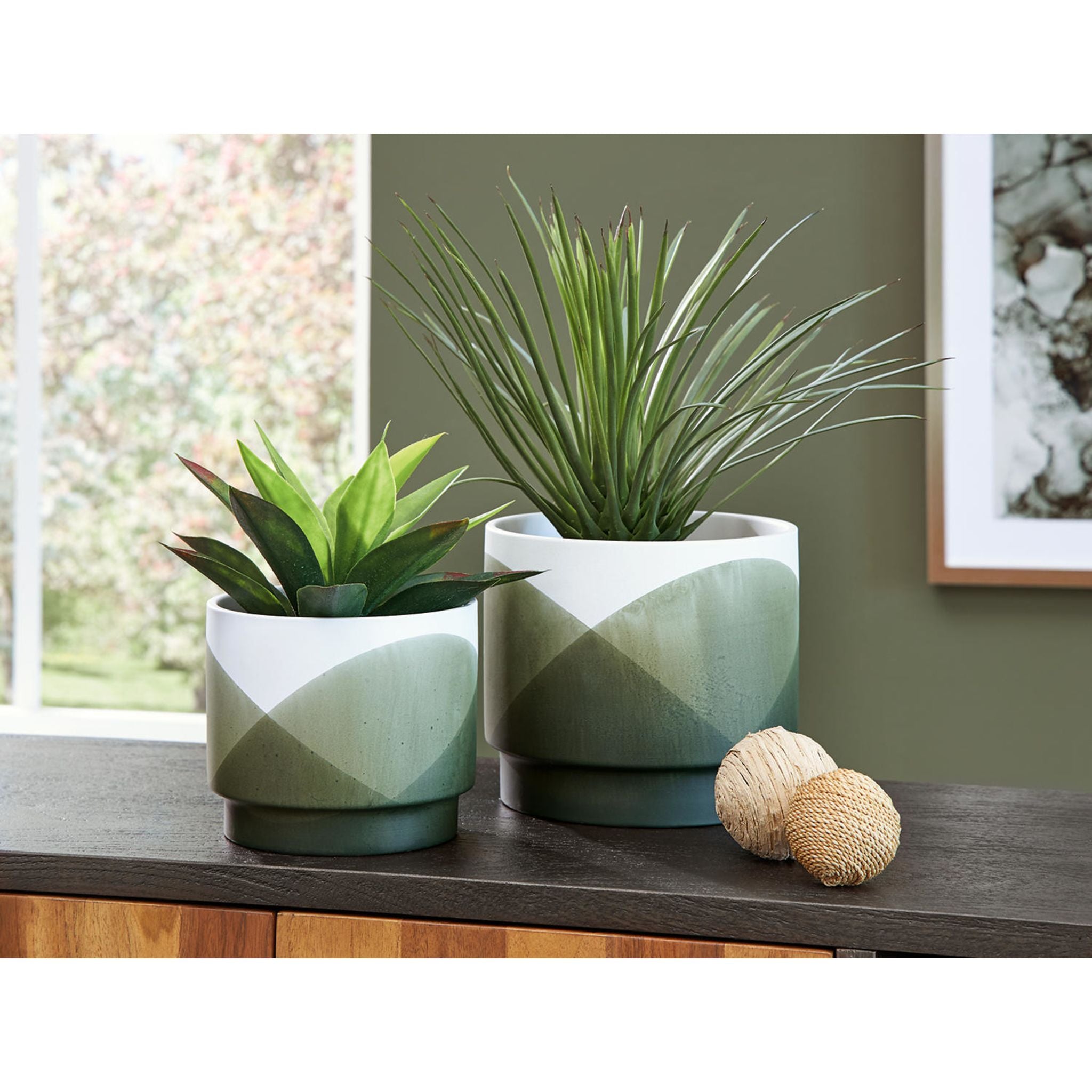 Ardenridge Planter Set of 2 - Modern Indoor/Outdoor Flower Pots with Drainage Holes - Perfect for Home, Garden, Patio, and Office Decor