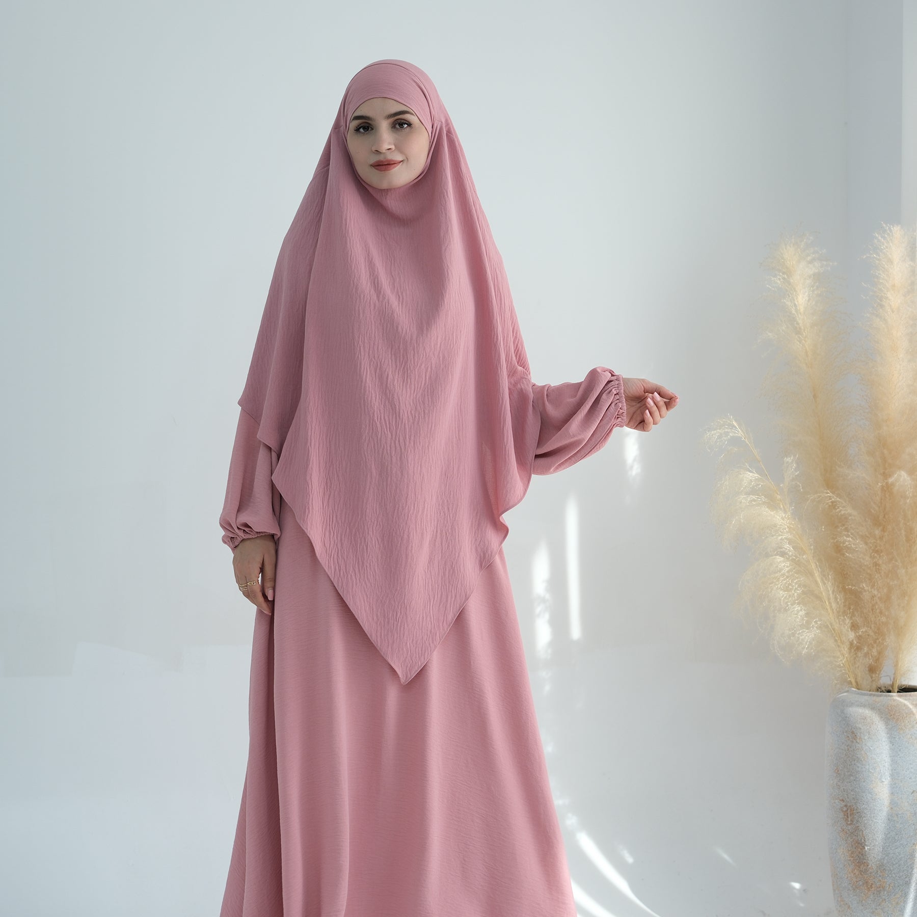Elegant Pink Abaya Khimar Set for Women - Modest Islamic Prayer Dress - Perfect for Eid, Ramadan & Daily Wear