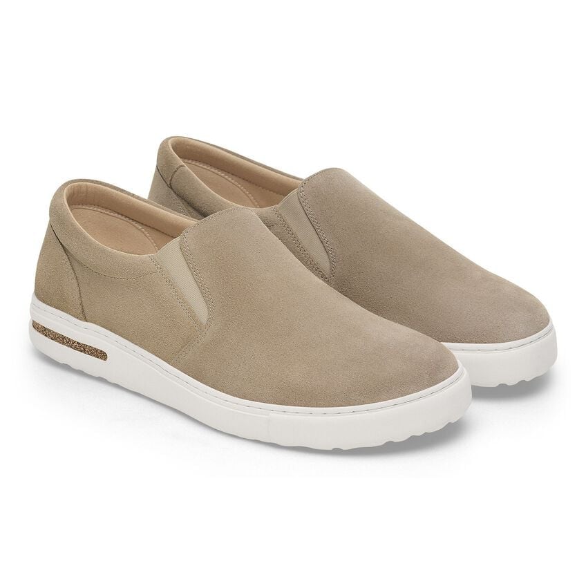 Birkenstock Women's Oswego Suede Leather Sandals in Taupe - Comfortable Casual Footwear for Walking, Travel & Everyday Wear