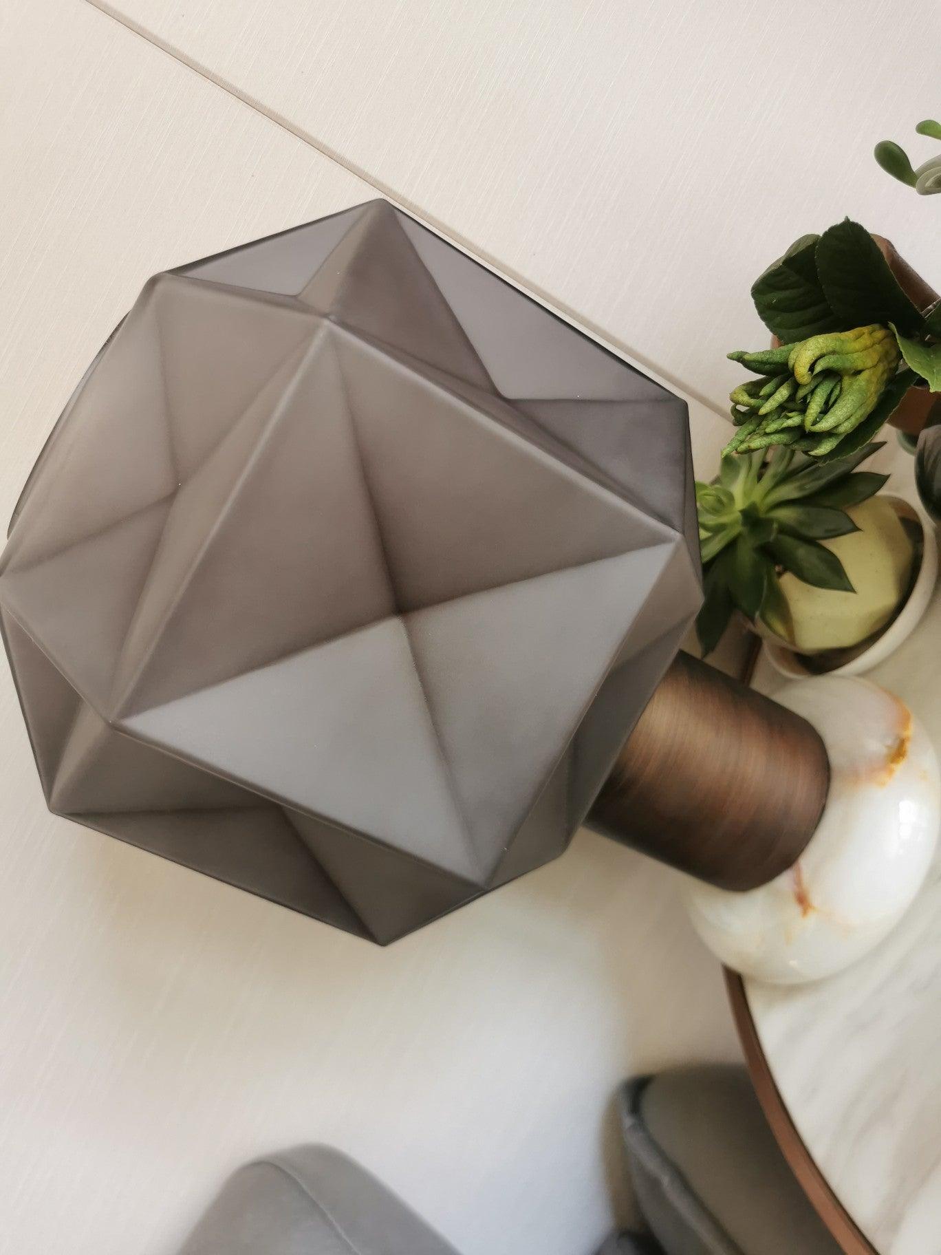 Modern Cubo Table Lamp - LED Night Light for Bedroom, Living Room & Office - Stylish & Energy-Efficient Desk Lamp for Reading & Decor