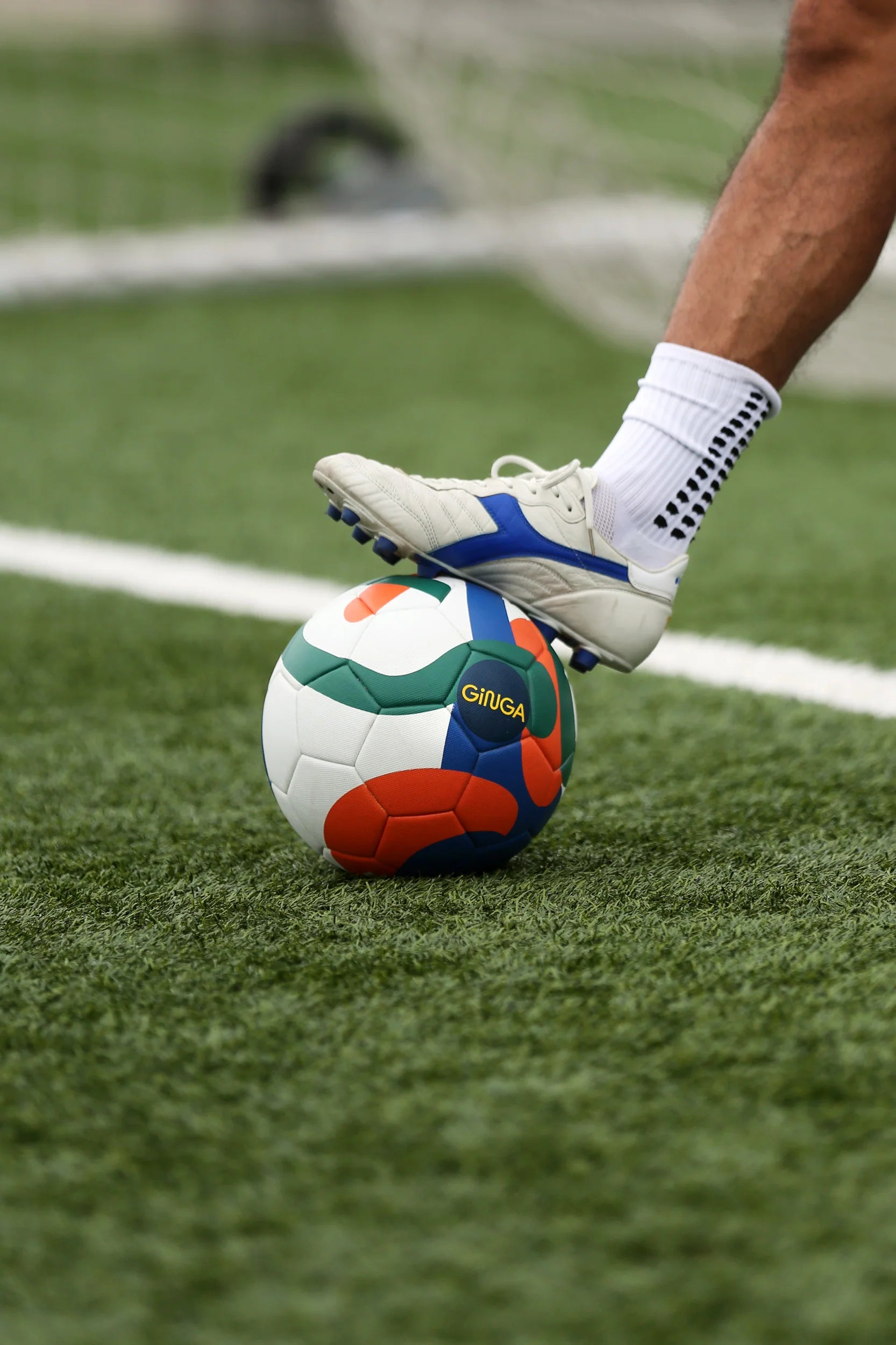 Ginga Athletics Onda Professional Soccer Ball - Size 5 Official Match Ball for Training & Games - Perfect for Youth, Adult, and Competitive Play