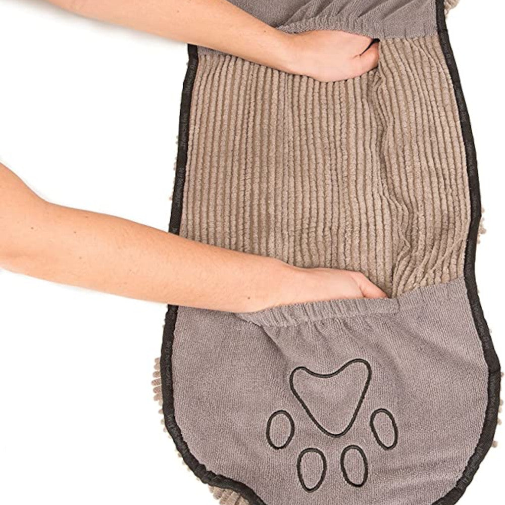 Dirty Dog Shammy Towel - Super Absorbent Microfiber Pet Towel for Dogs & Cats - Quick Dry, Soft & Gentle for Bathing, Grooming & Outdoor Use