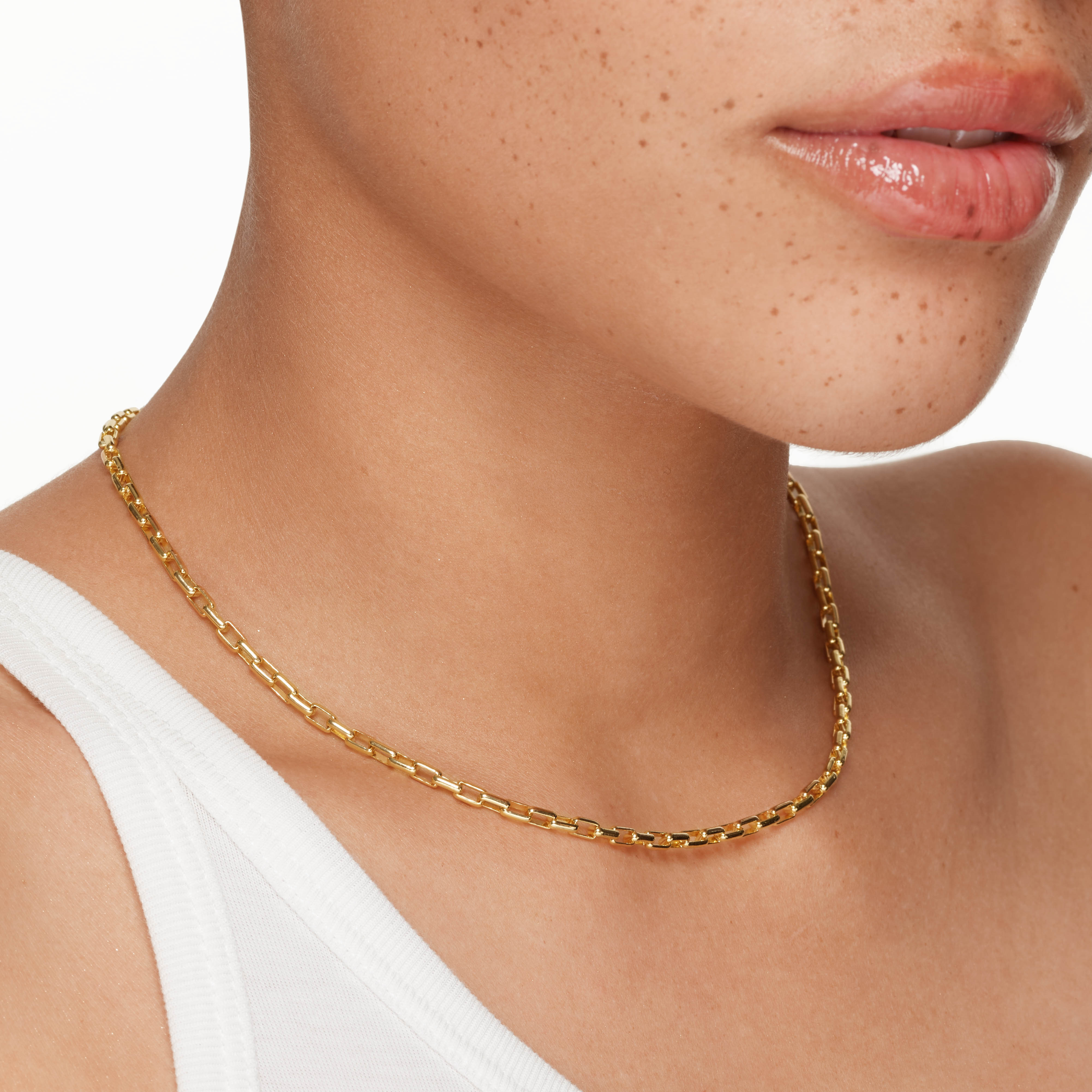 Elegant Gold Box Paperclip Chain Necklace for Women - Trendy Layering Jewelry for Everyday Wear & Special Occasions