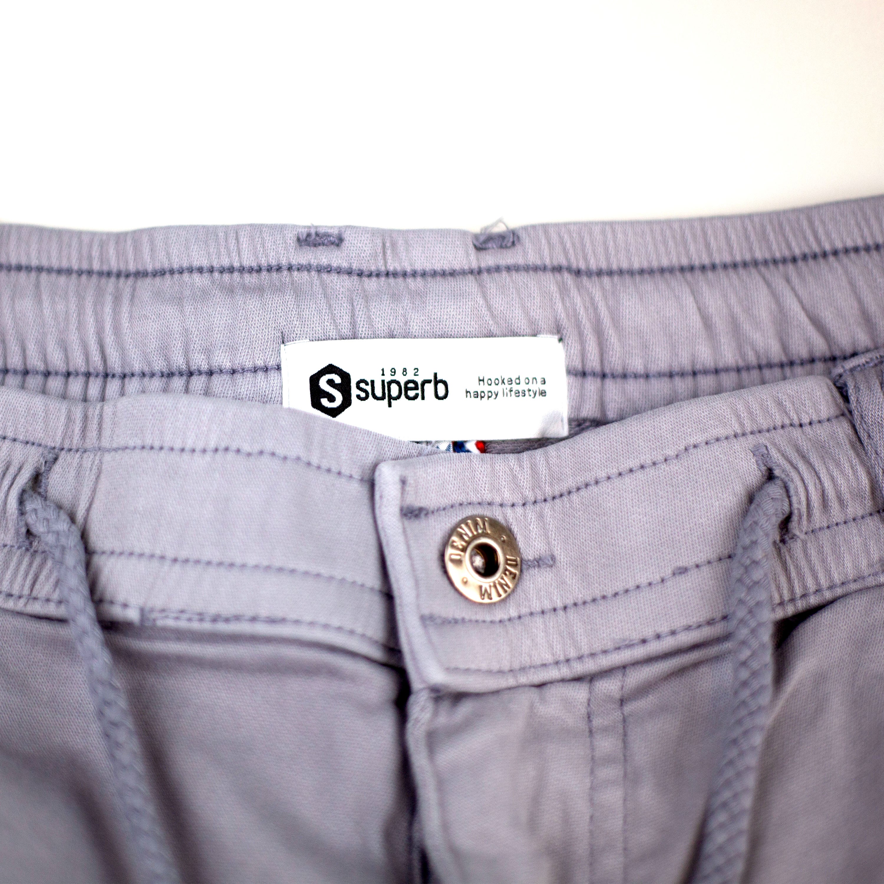 Bermuda Easy Gris - Comfortable & Stylish Men's Shorts for Summer, Beach, and Casual Wear