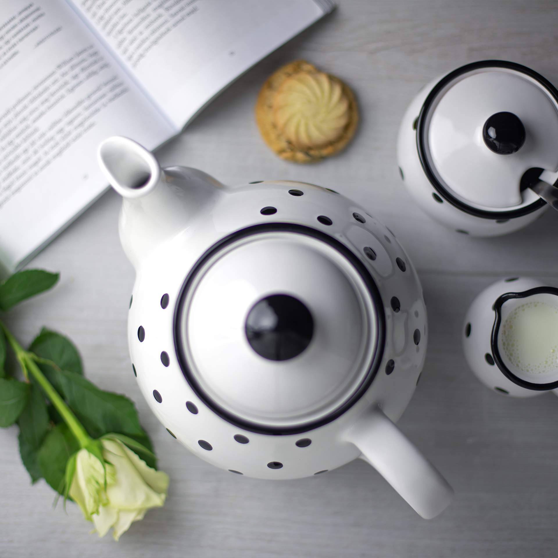 Handcrafted Premium 60 oz Ceramic Teapot for Blooming & Loose Leaf Tea - White & Black Blue Polka Dot Design - Large Capacity (6-8 Cups) - Perfect for Tea Lovers, Afternoon Tea Parties & Cozy Cottage Gatherings