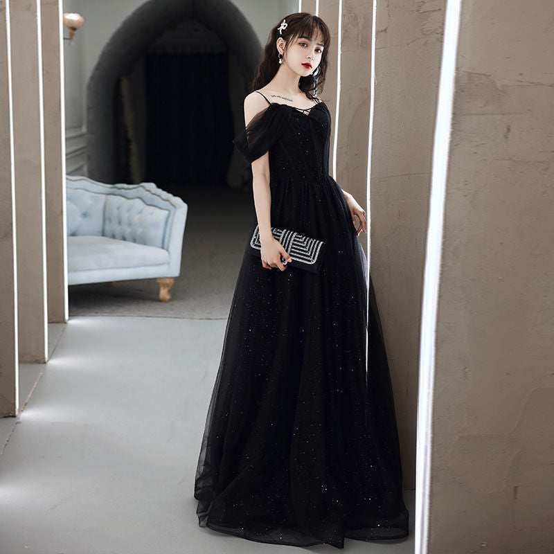Elegant Black Off-Shoulder Long Prom Dress with White Tulle Skirt - Formal Evening Gown for Homecoming, Wedding Guest & Special Occasions