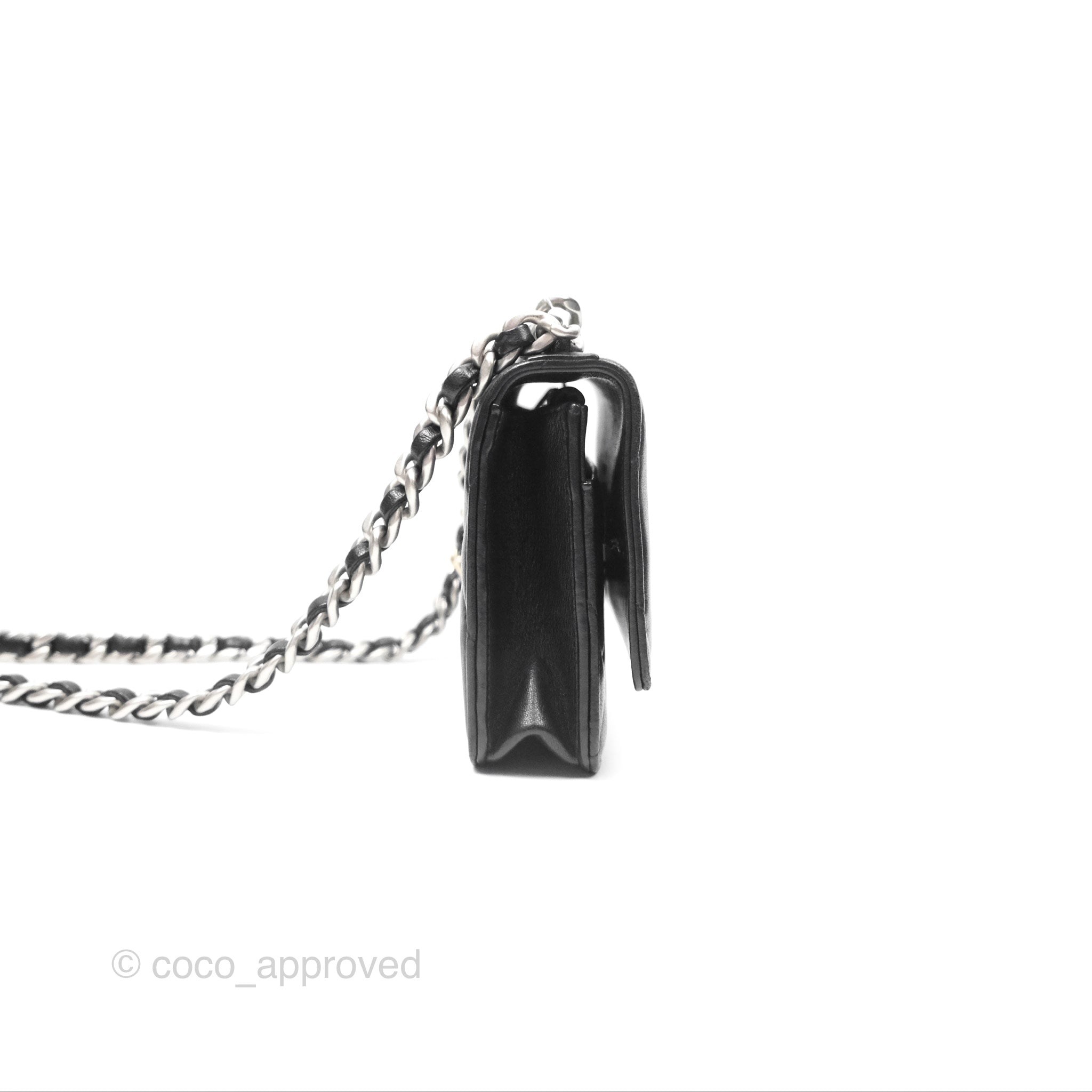 Chanel 19 Wallet on Chain WOC Black Mixed Hardware - Luxury Crossbody Bag for Women, Perfect for Evening Parties & Daily Use